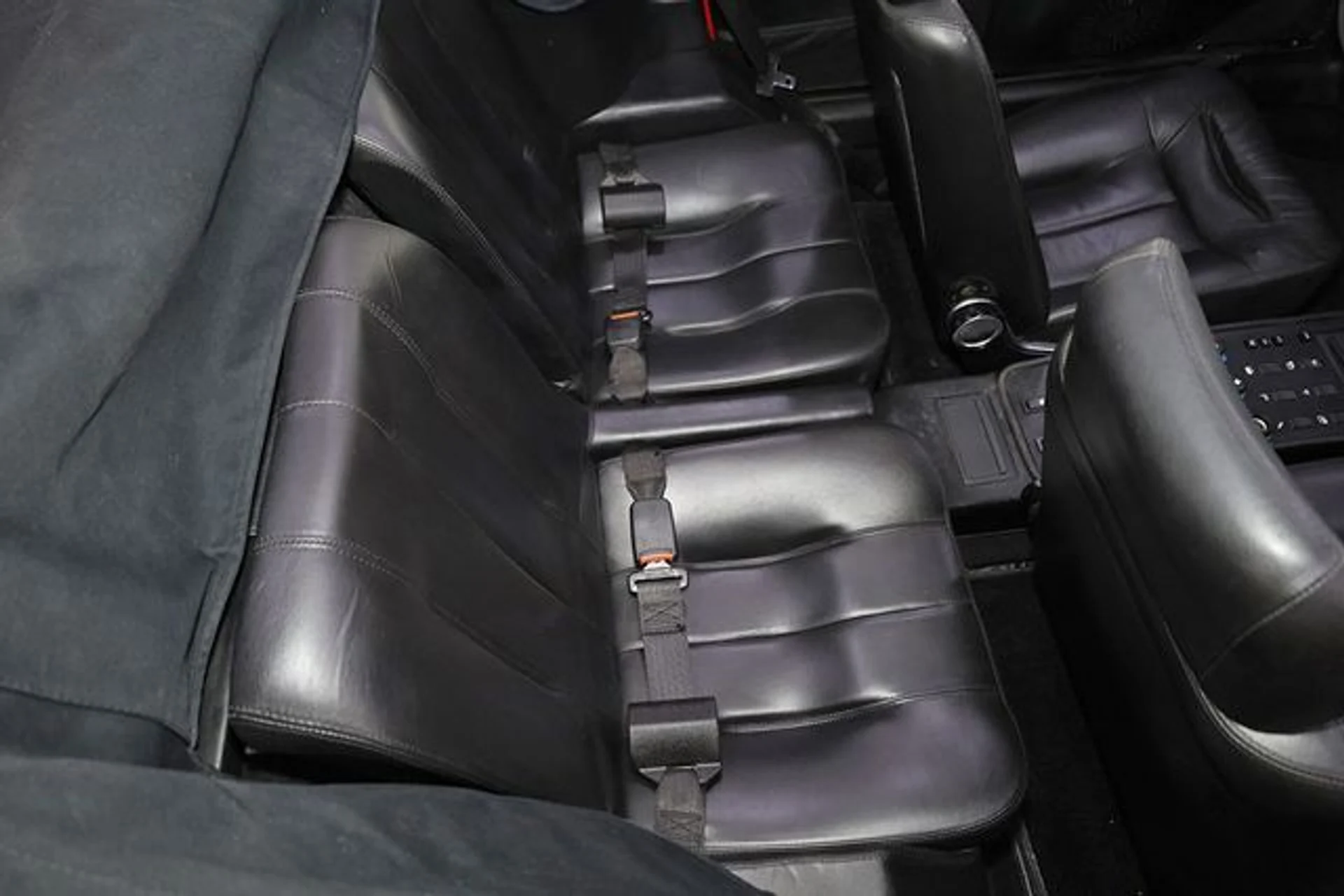 mph013_560256109_used_1985_ferrari_mondial_quattrovalvolecabriolet_6305_21342573_18_640_88c75a69fb