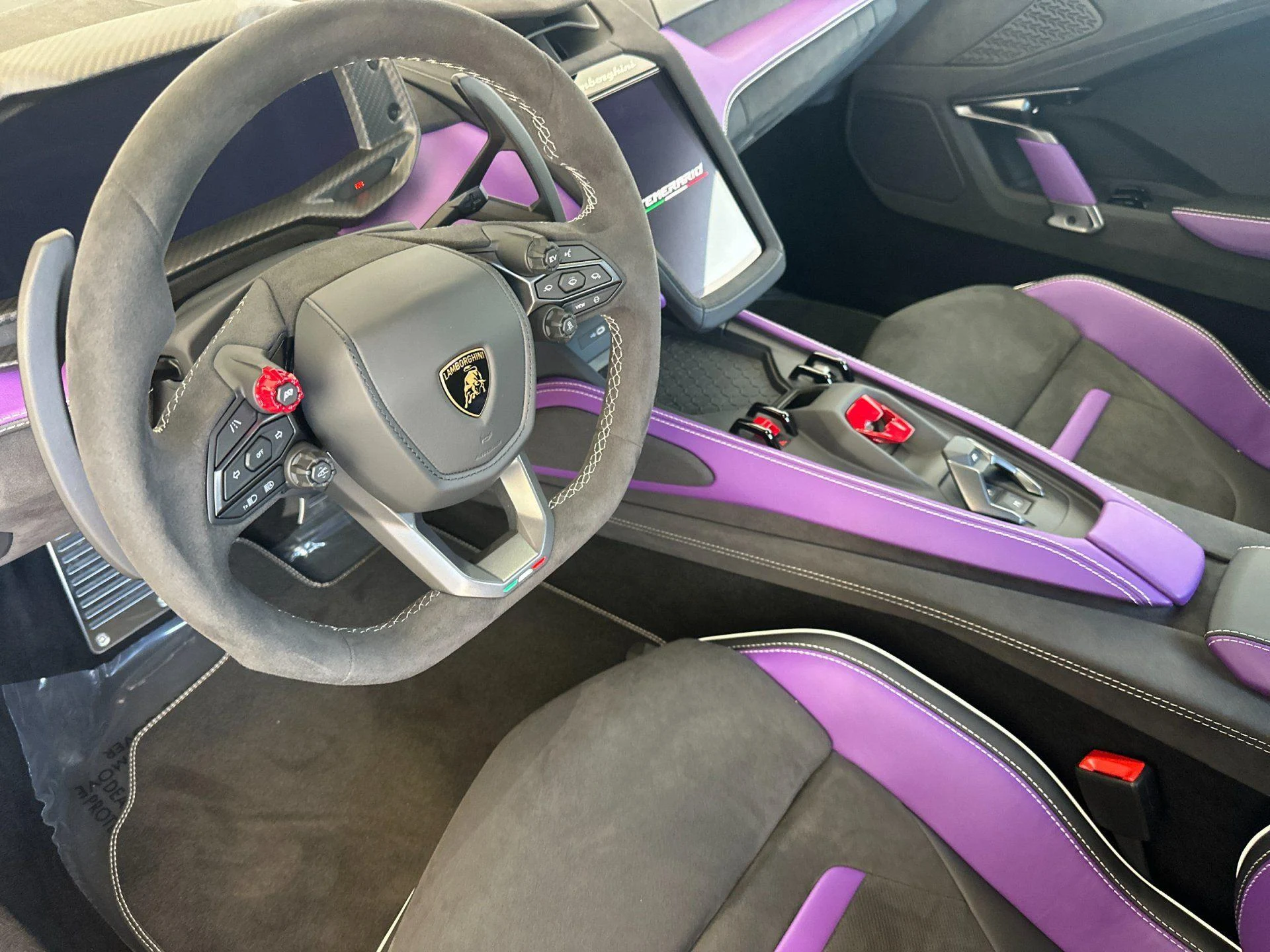 mph013_561787492_New_2026_Lamborghini_Temerario_Coupe_1777018532_eb97accf34