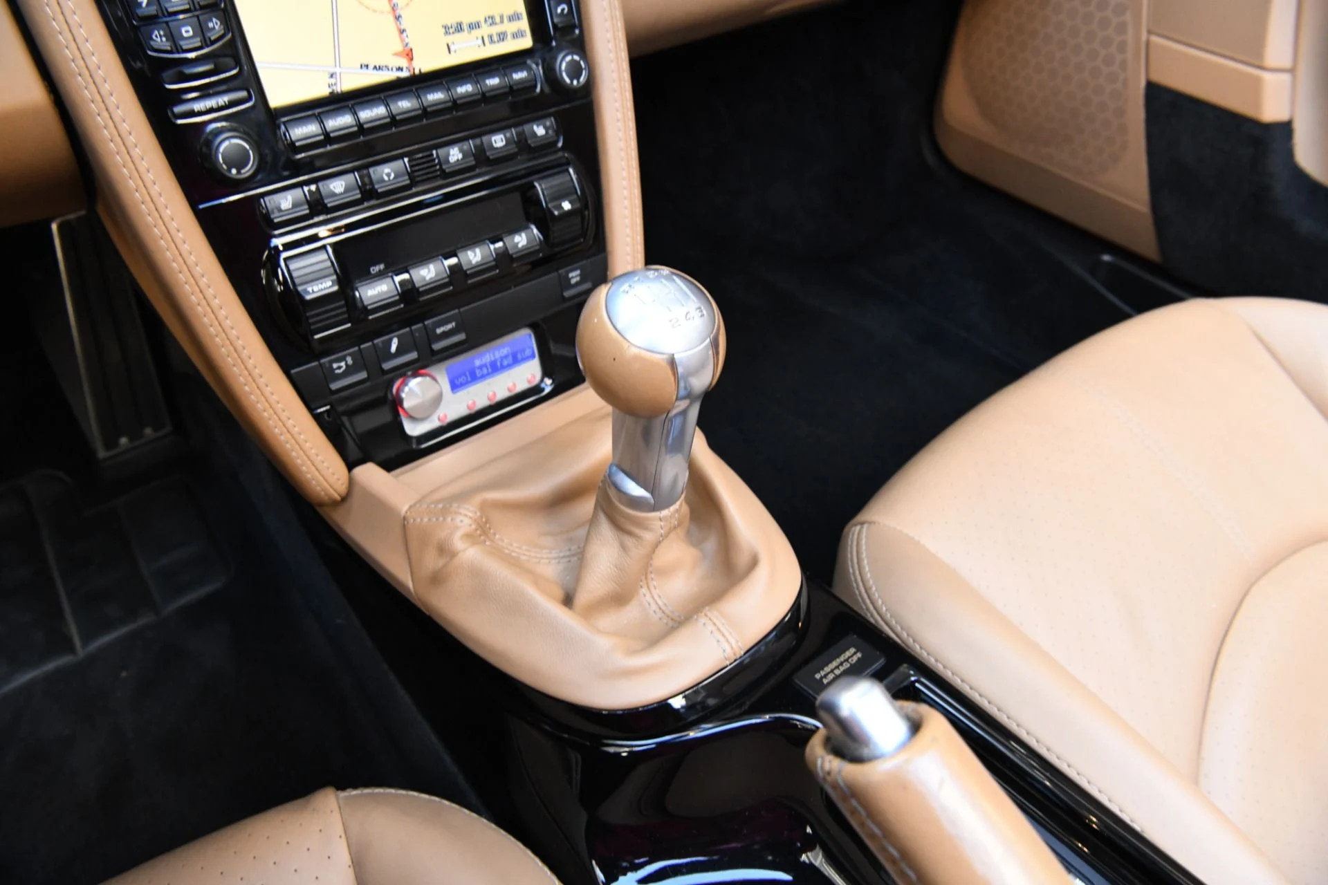 mph013_565481857_9571_p15_l_fadd272615