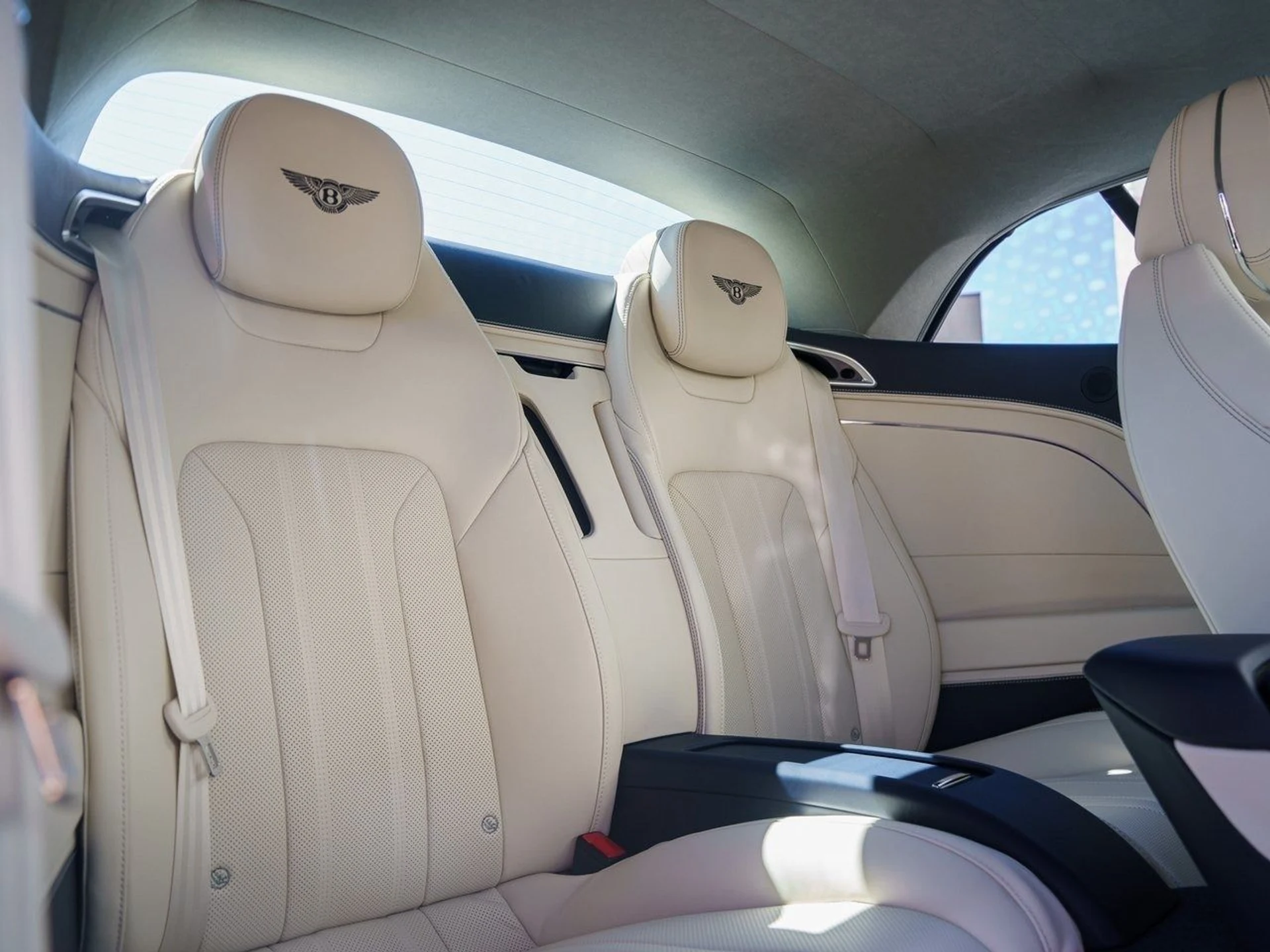 mph013_566352154_d9615e7ff81613549e421d822ba3691dx_8e88ade381