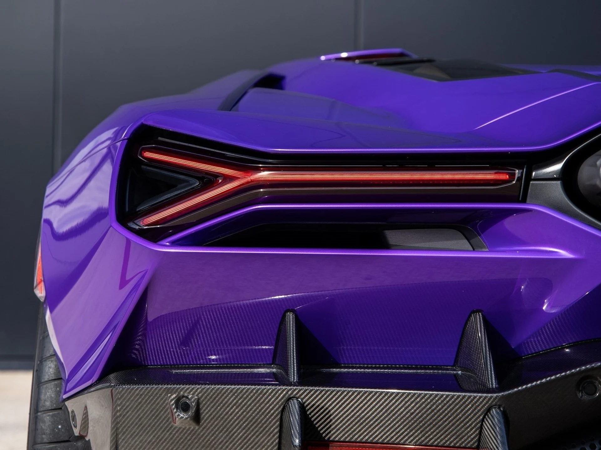 mph013_56866288_14_754b1cdcde