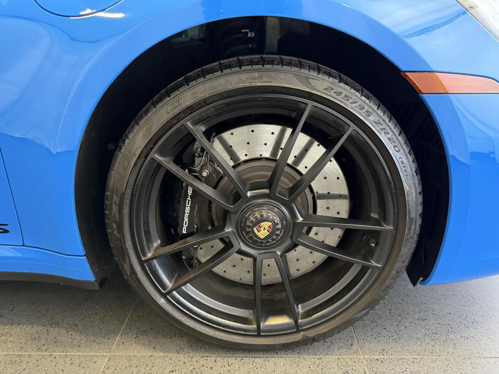 mph013_569281896_bb8c36f16f094086d39b300ed32b42eex_977a8ac054