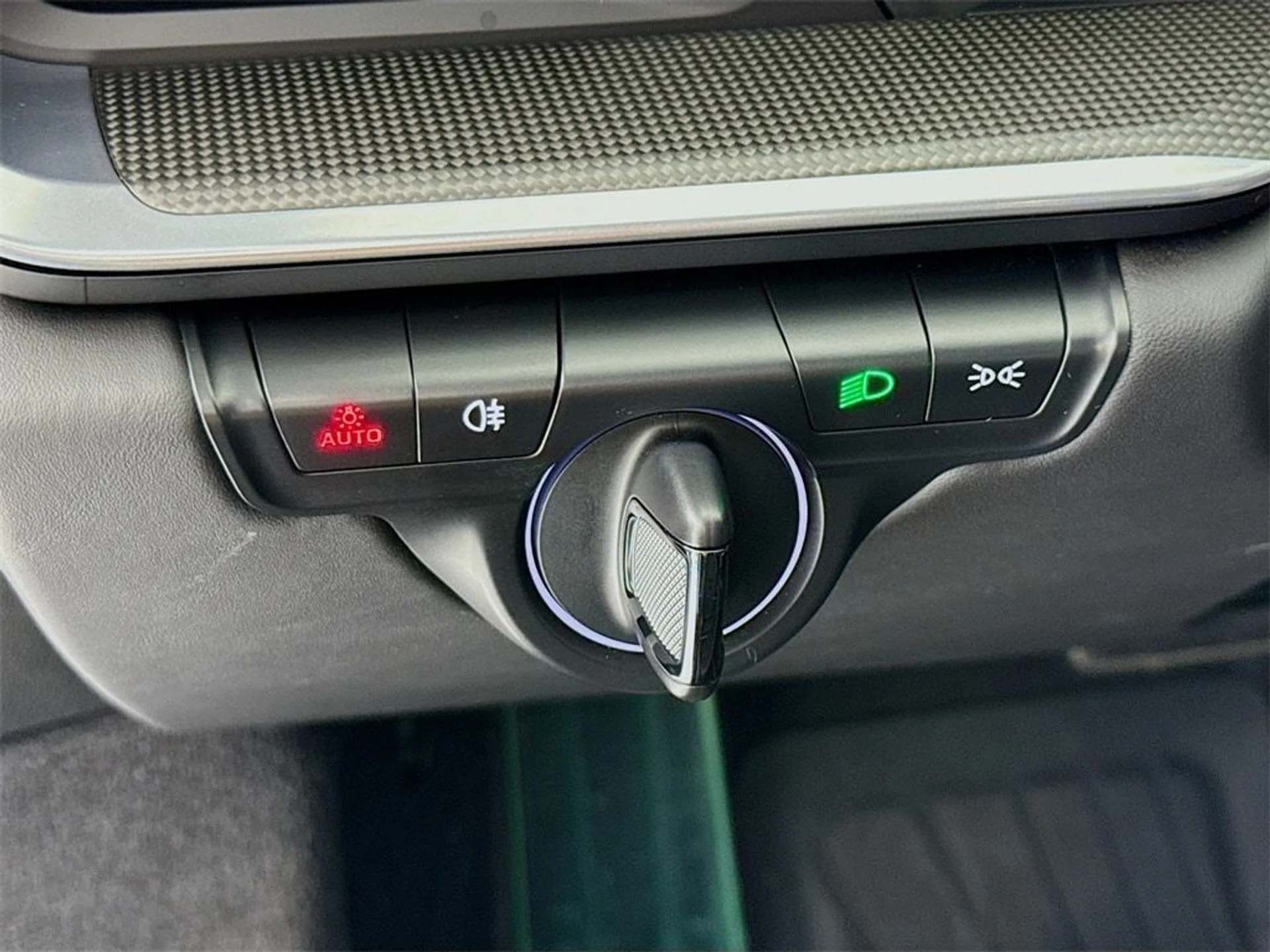 mph013_569535835_0c585fa72d1468215cfcc94b89c23a11x_9263283830