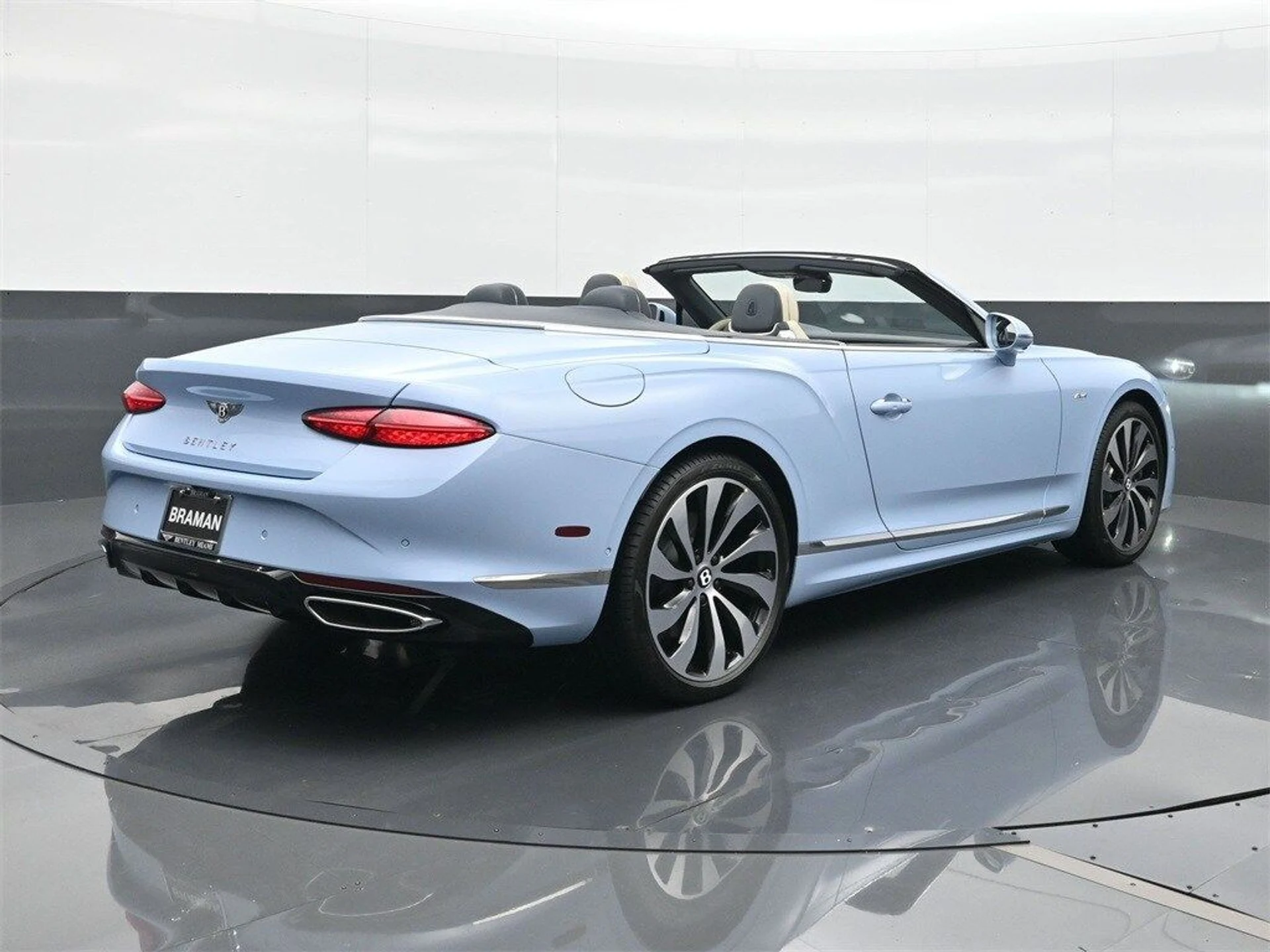 mph013_58332302_e6acee44405d7468f569052ed21cebdbx_1463440b65