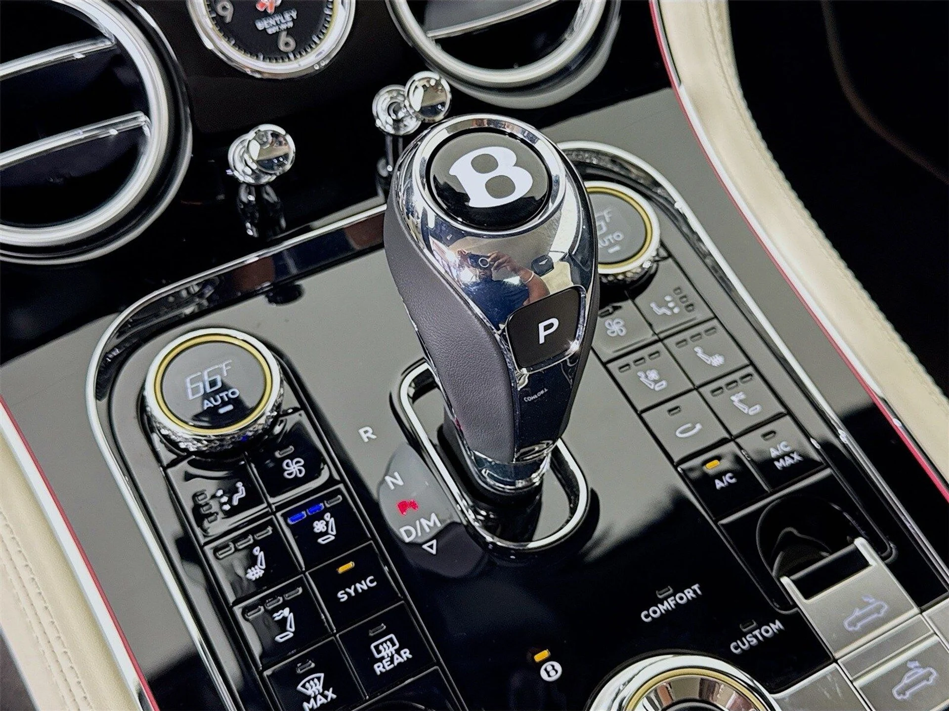 mph013_587075663_a9a2613790711eee0cd51712a713621cx_fa3a95e5c2