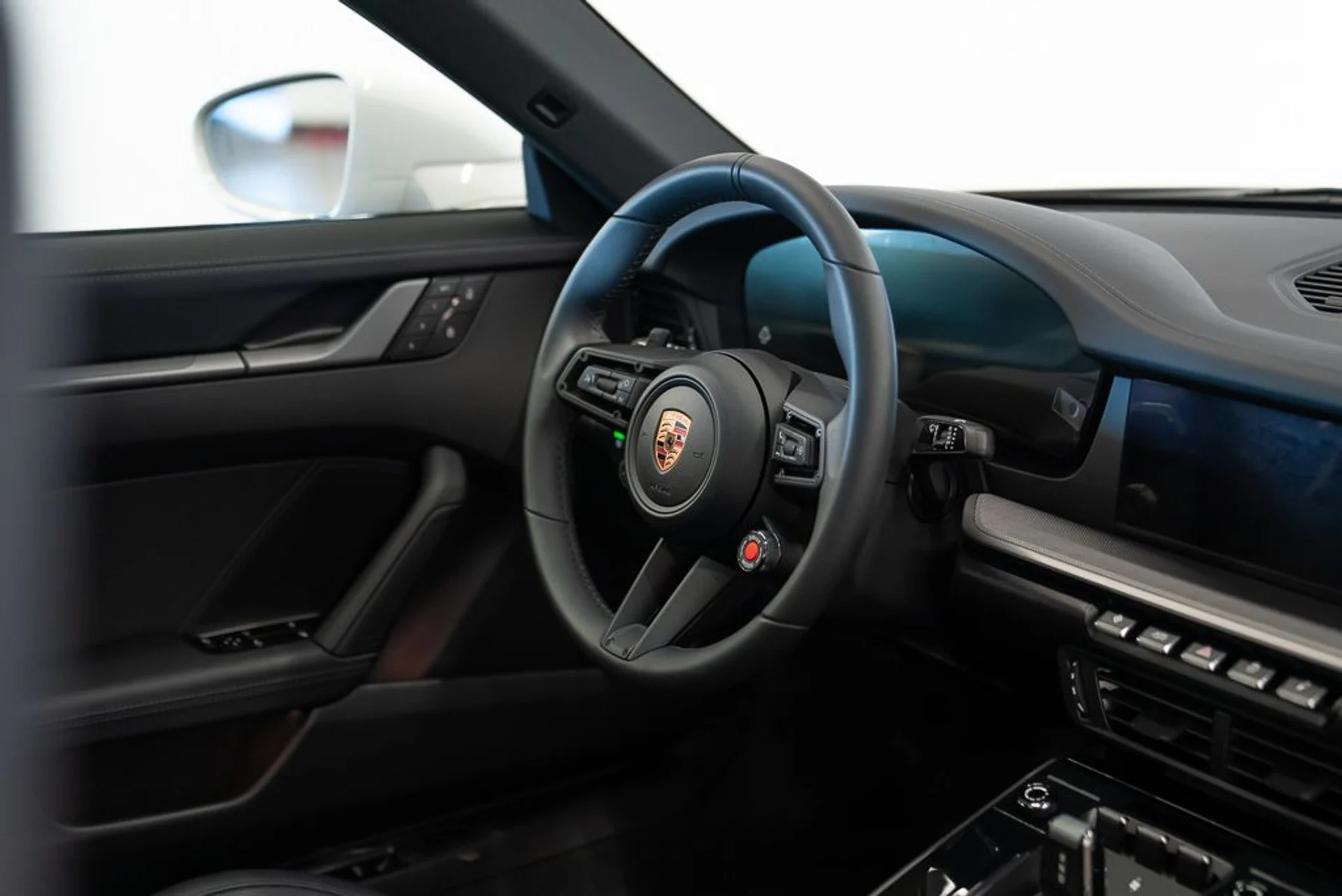 mph013_602322885_porsche_911_2026_jpg_v_1773863537_5f94e2f185