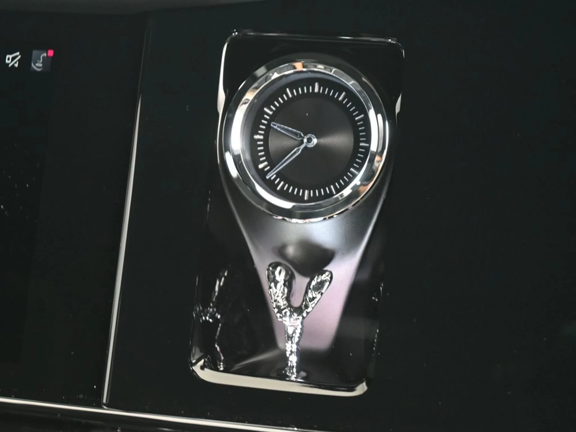 mph013_604901632_b50031f3c031f1a8f210222805a3e44fx_c0250574f6