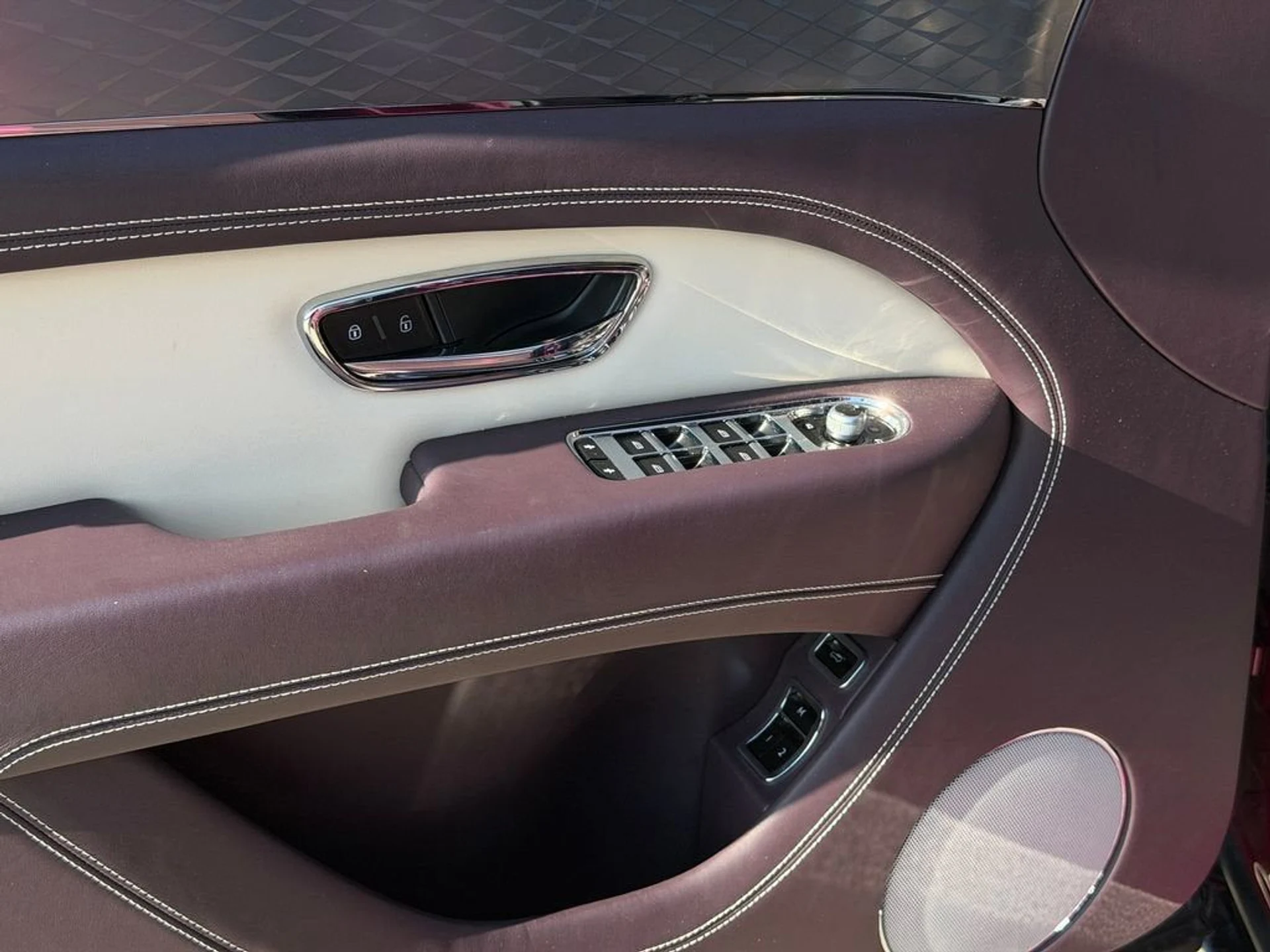 mph013_606300912_977accb0e4cd46c4b8f9f7d85bf01593_49bf6d601b