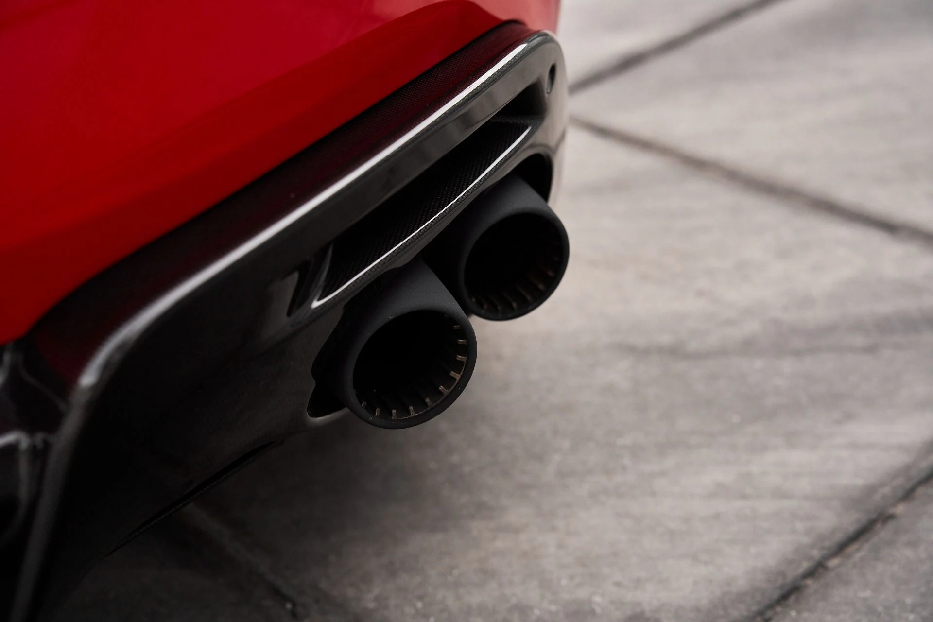 mph013_607278749_Used_2023_Ferrari_Roma_Base_1761599006_943c6459f5