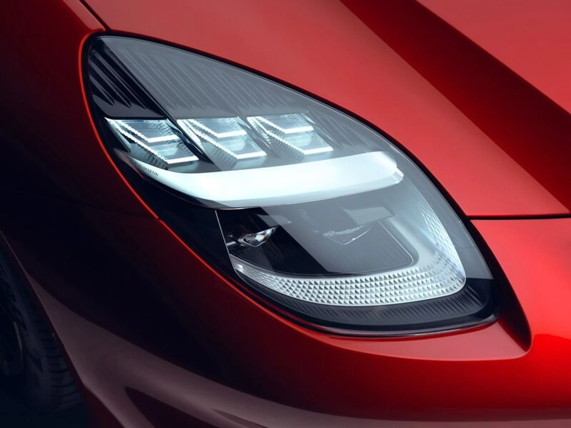 mph013_608990678_New_2025_Aston_Martin_Vanquish_4eacb4890a