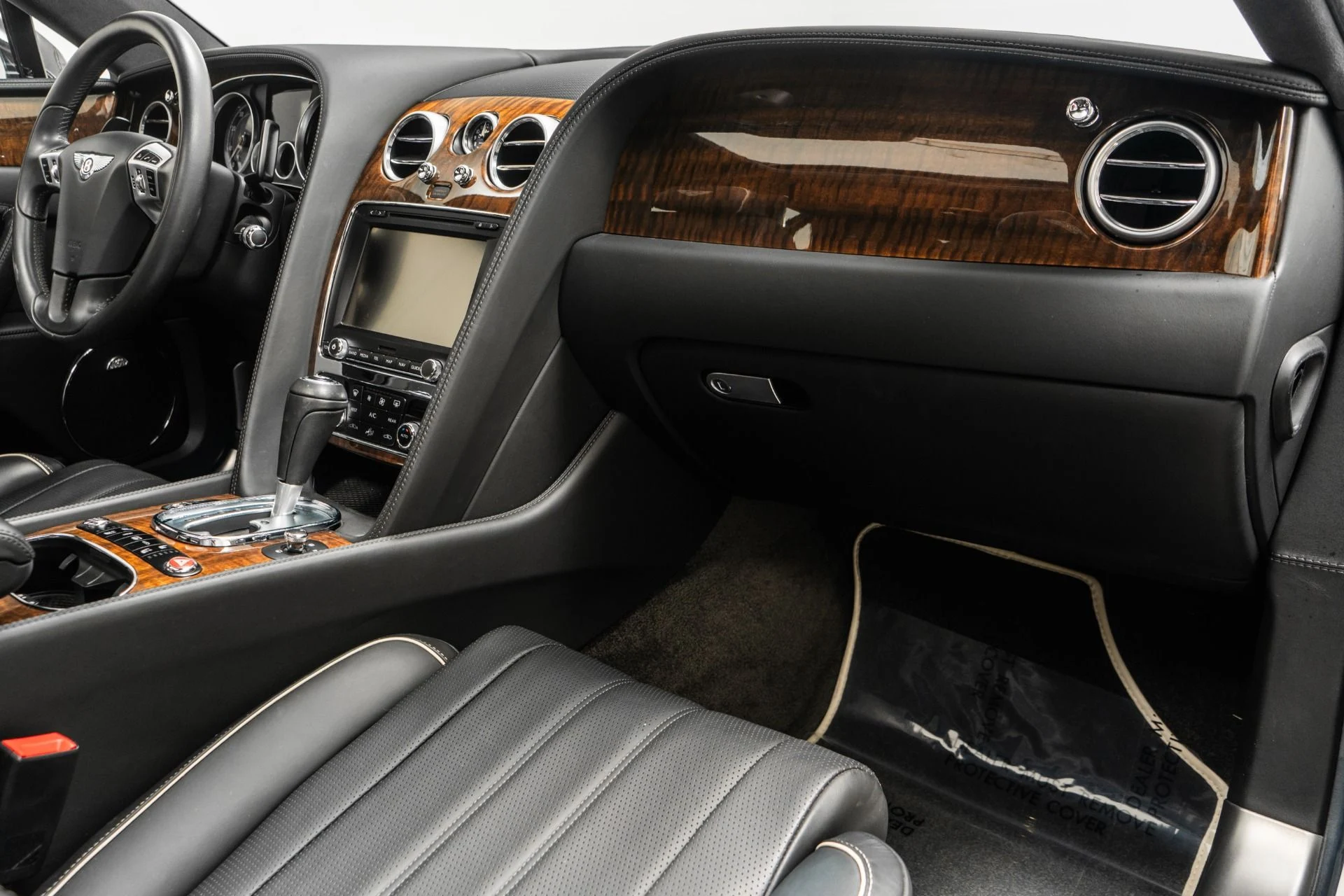 mph013_611223935_Used_2015_Bentley_Flying_Spur_V8_1757017616_770ab79d96