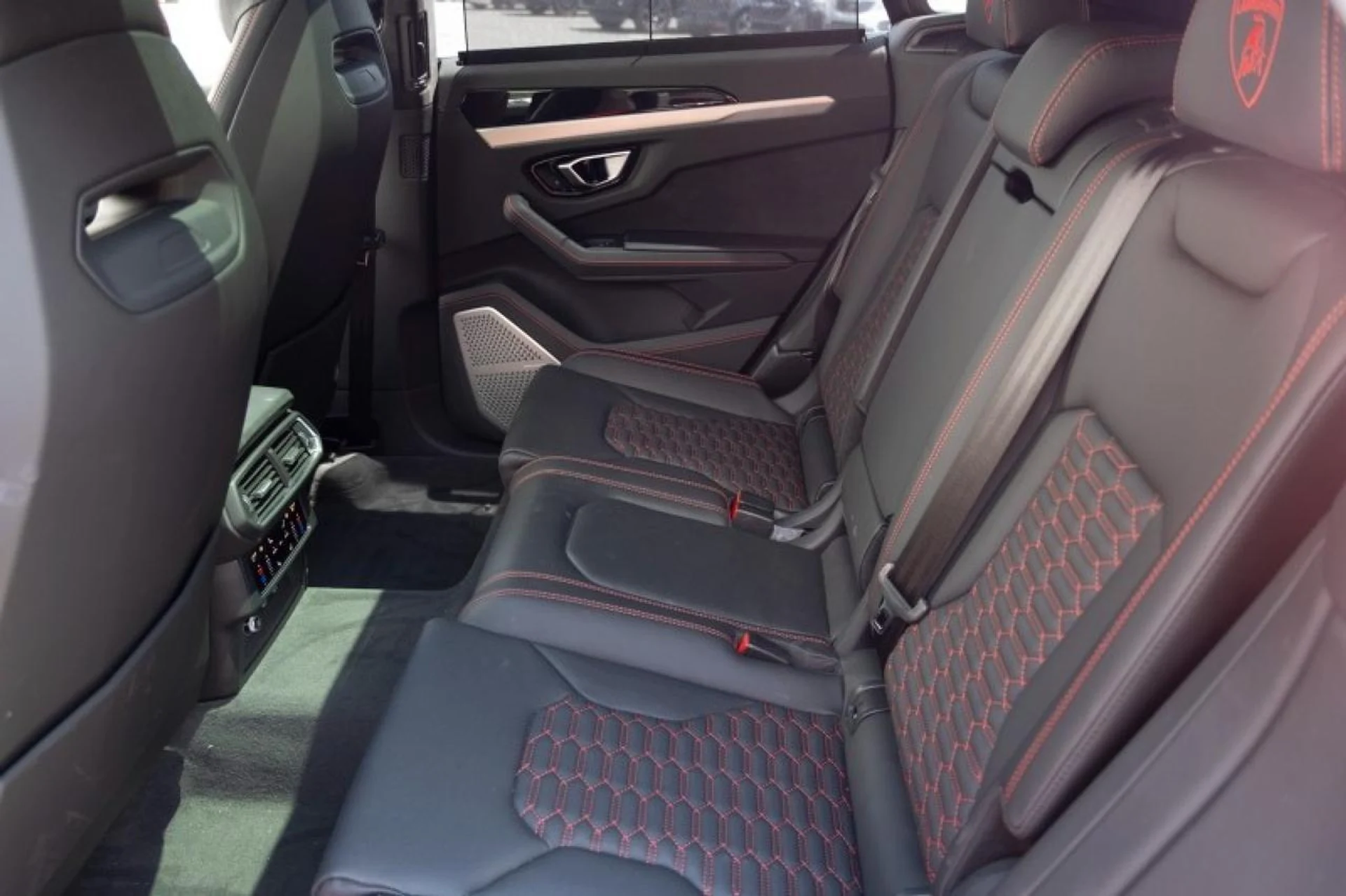 mph013_611654465_932a3bcbe3a969b6a731f327e376cf02_43aa753b23