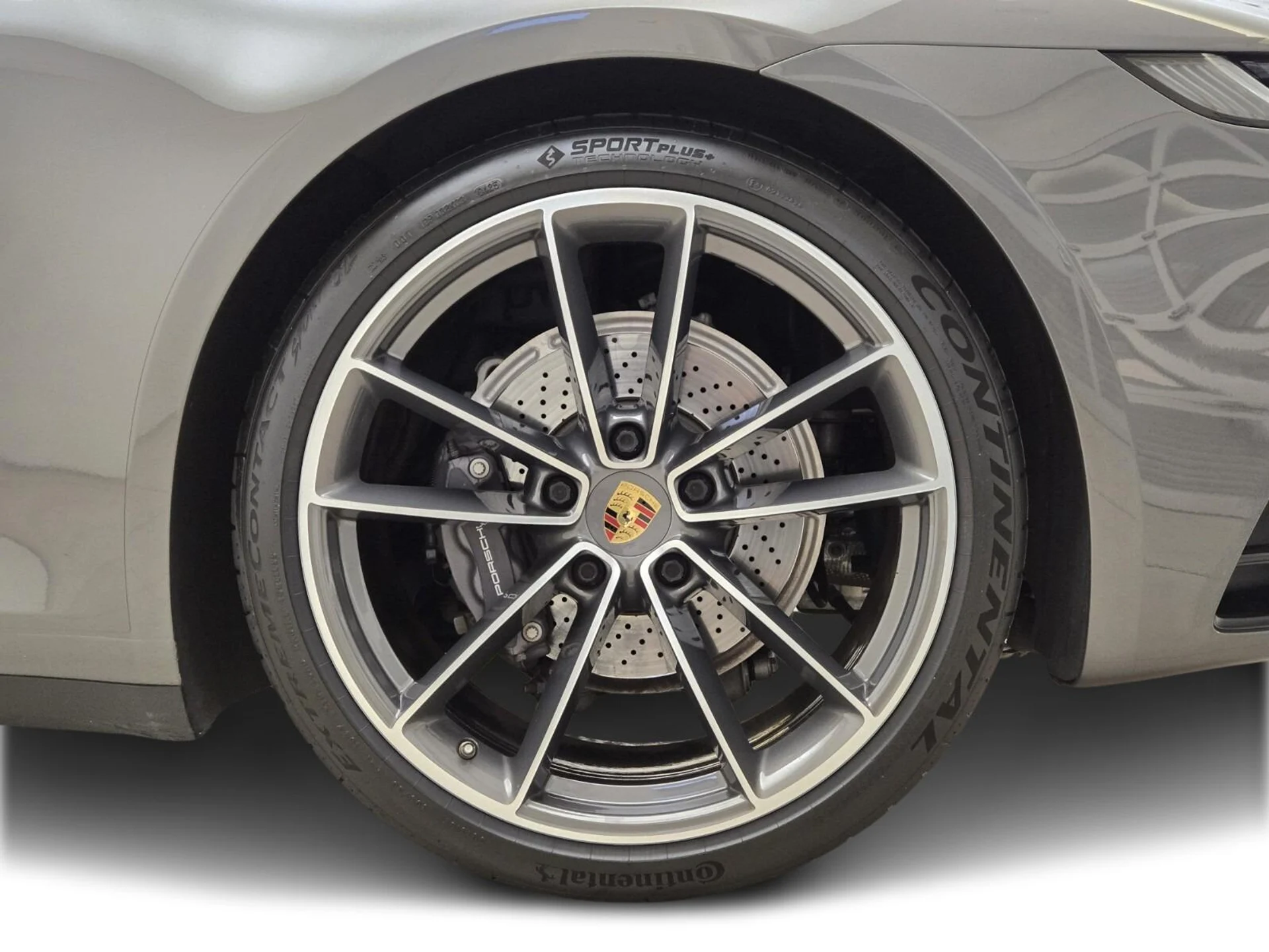 mph013_616335111_Used_2020_Porsche_911_1754375948_aa50c9d370