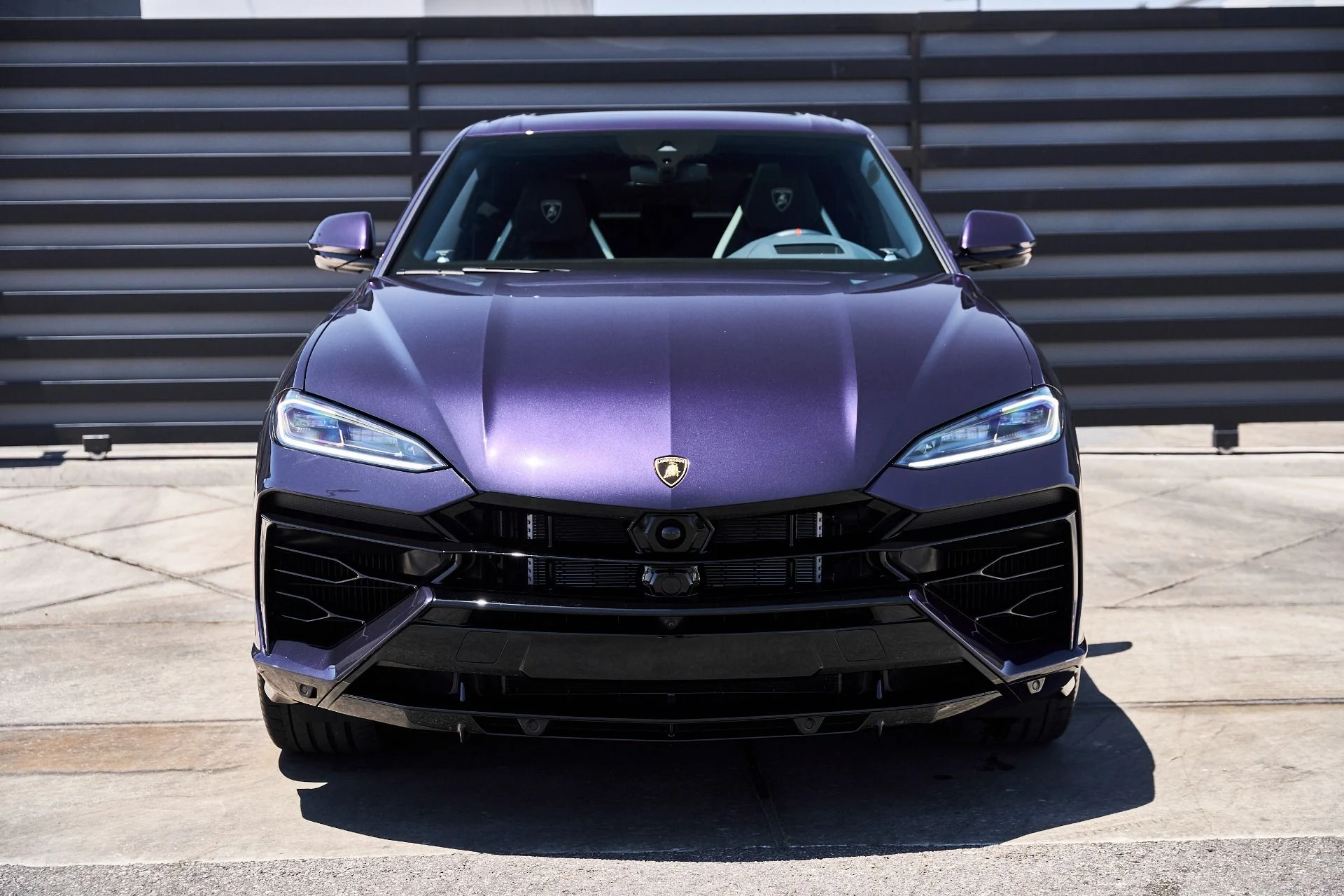 mph013_618999521_Used_2025_Lamborghini_Urus_SE_1780417221_3b81b33ff3