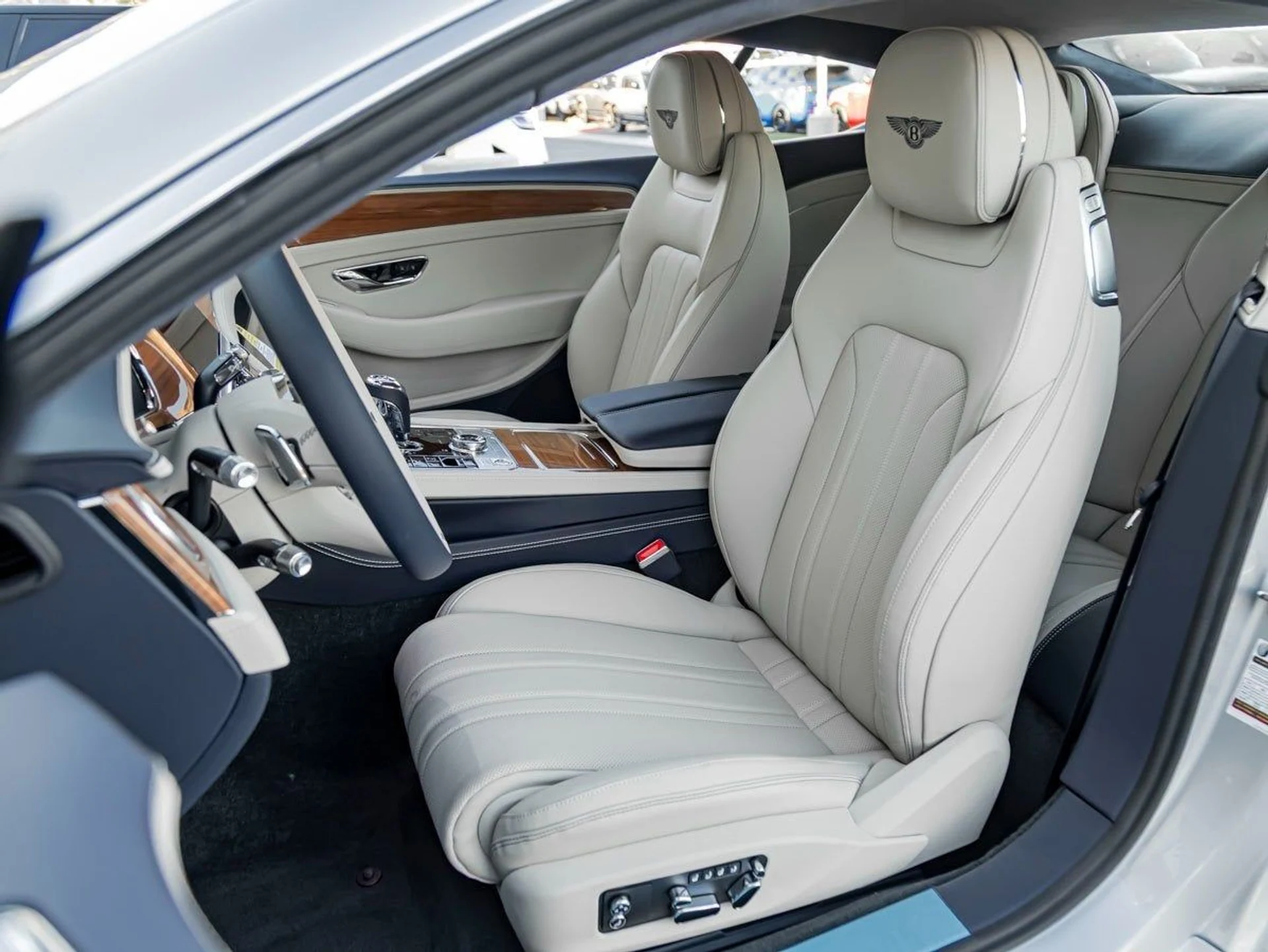 mph013_619931681_14_6292e393e0