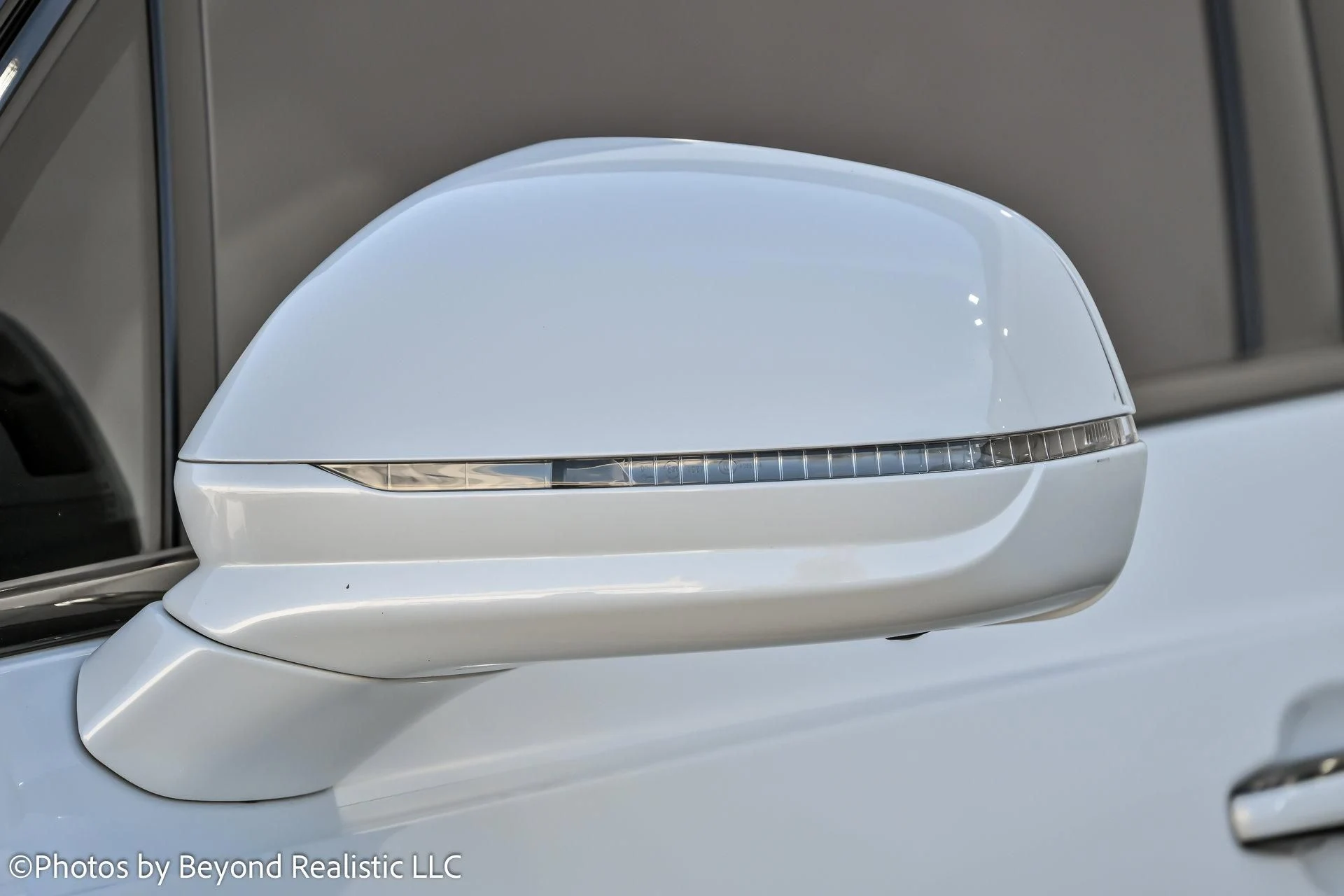 mph013_621612219_Used_2021_Bentley_Bentayga_V8_First_Edition_1762852444_43b5c91526