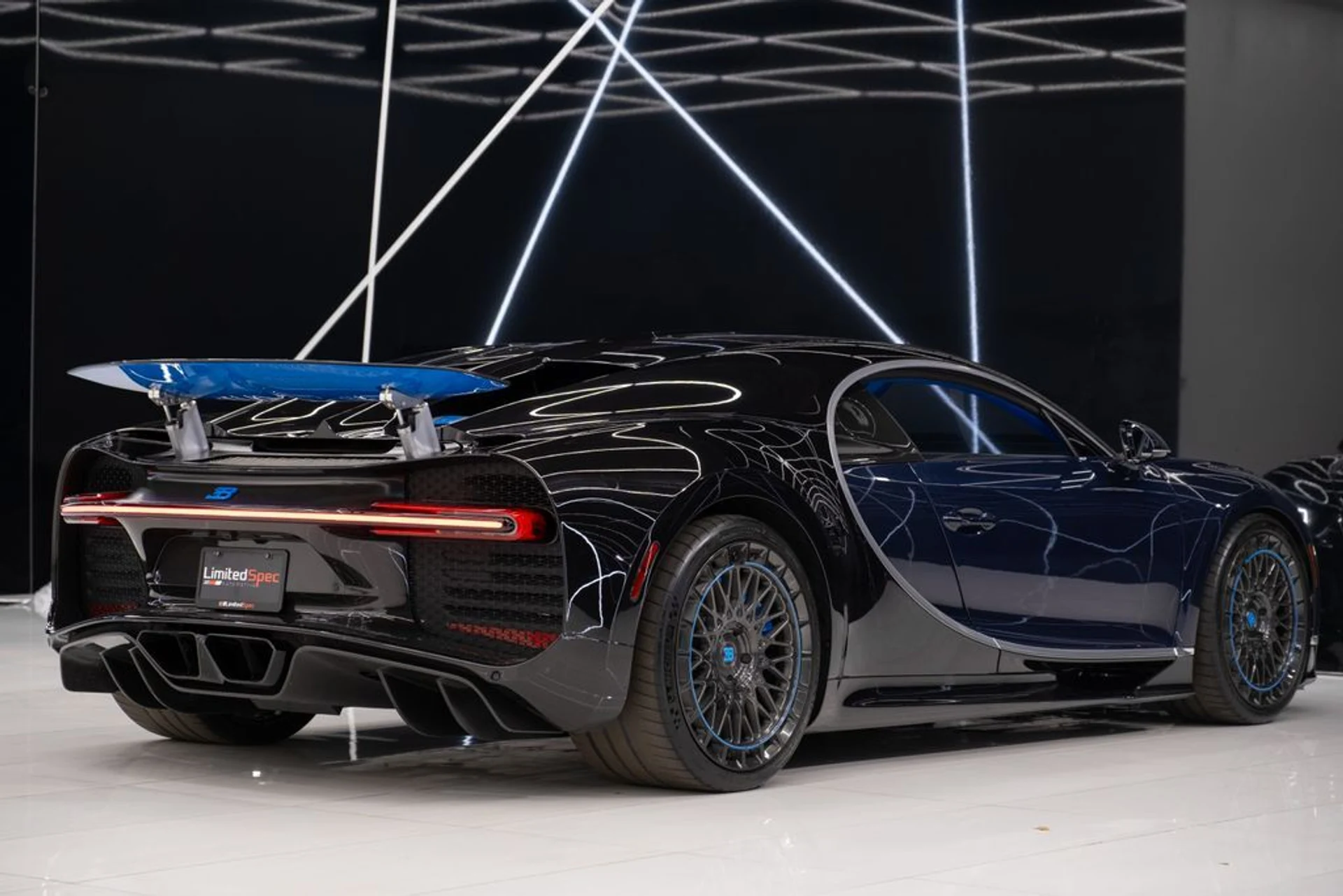 mph013_628622541_2b4ee21134572a6760d3e1554475b55c_e723eb05de