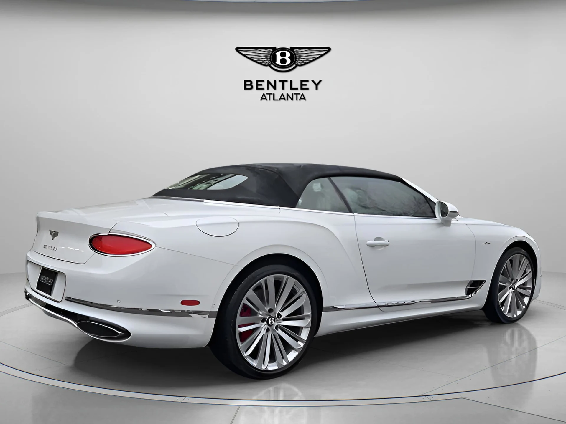 mph013_628719454_06616a02c6e3f15ec04c92b5d7a9b042x_8145431700