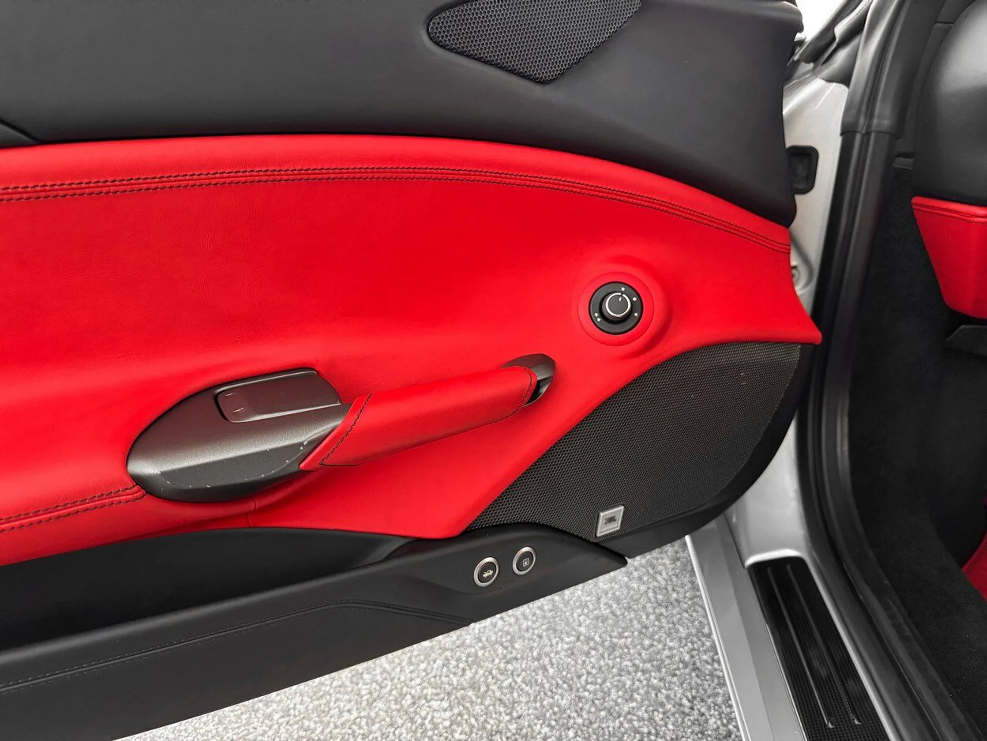 mph013_64070590_8054544becfe75f4a8e439cf6e250ebe_d8efeb8aeb