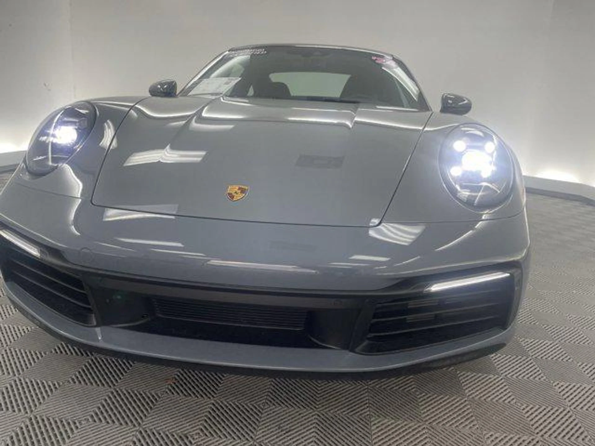 mph013_642836737_g_Aaax_Tiw_Ef_Y_y_Tfe5_LP_Xw_ZE_k_Gs_f462fc605d