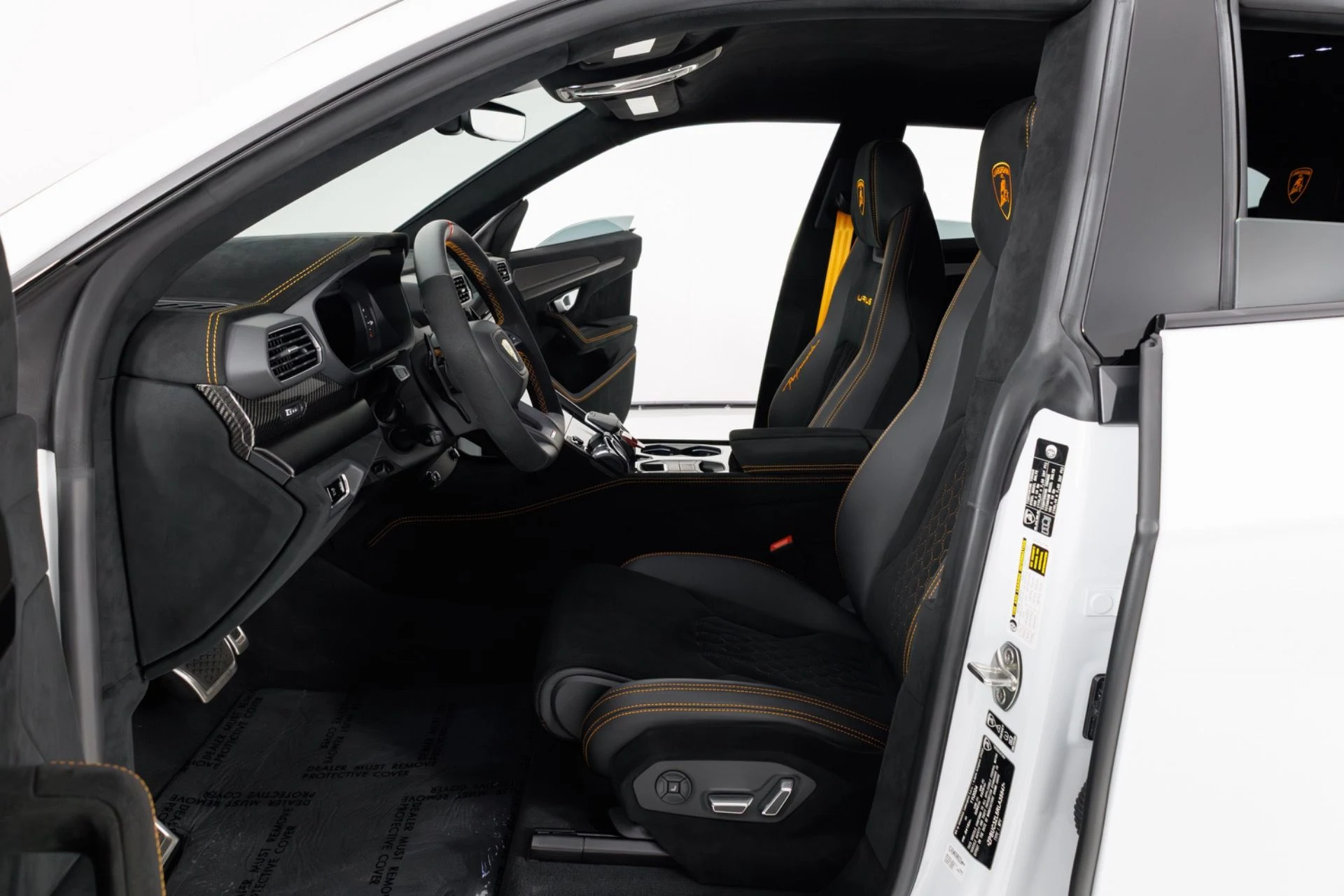 mph013_643362086_Used_2024_Lamborghini_Urus_Performante_1780601127_61d842666e