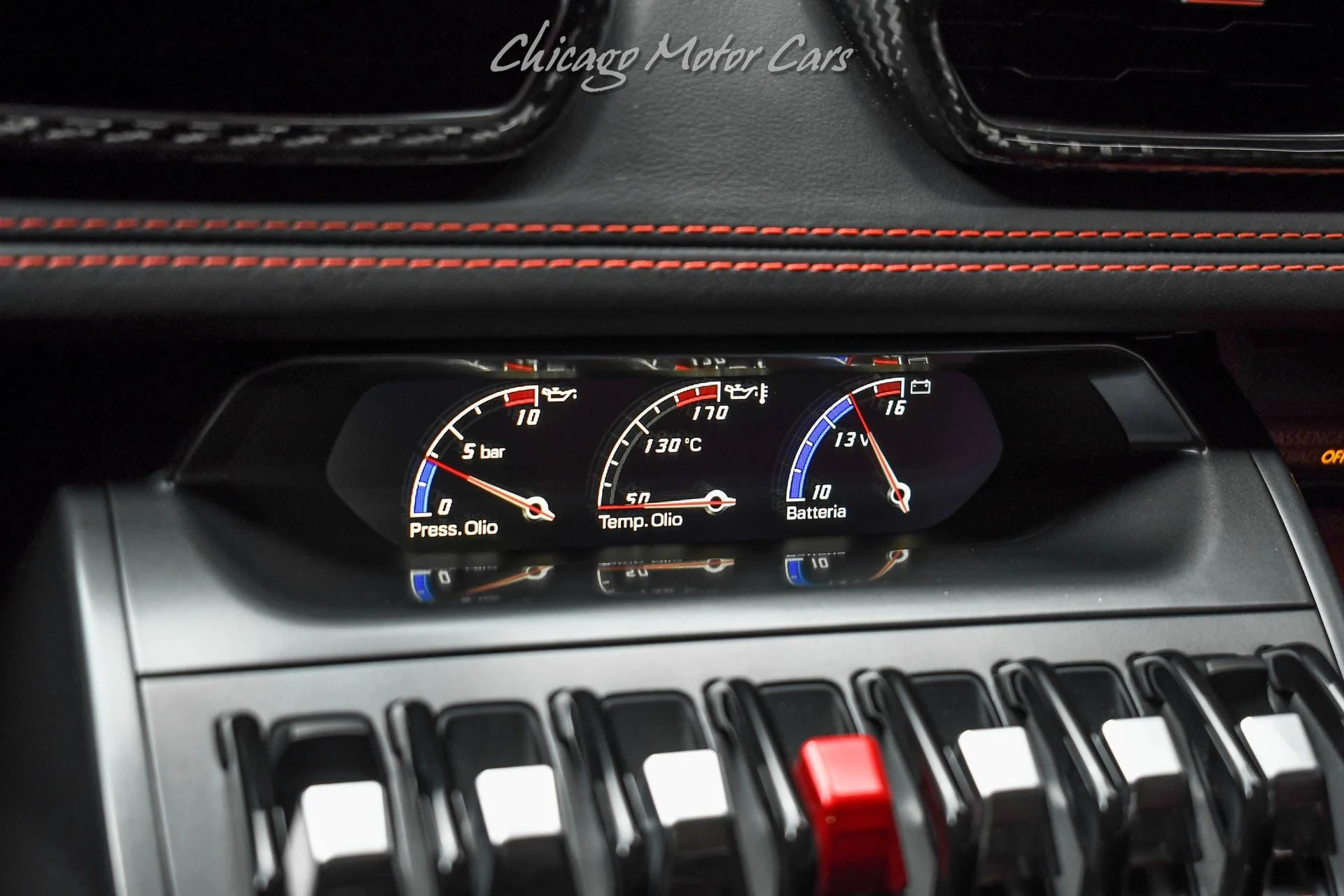 mph013_645494938_13359_p14_l_5d03505157