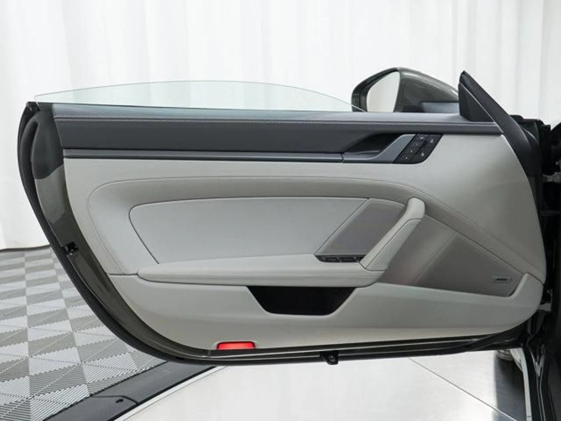 mph013_649859664_0jw70i_NWOZ_Ckeq_SI_Ijj_I8_Jb_Z8n_A_9c7ec54671