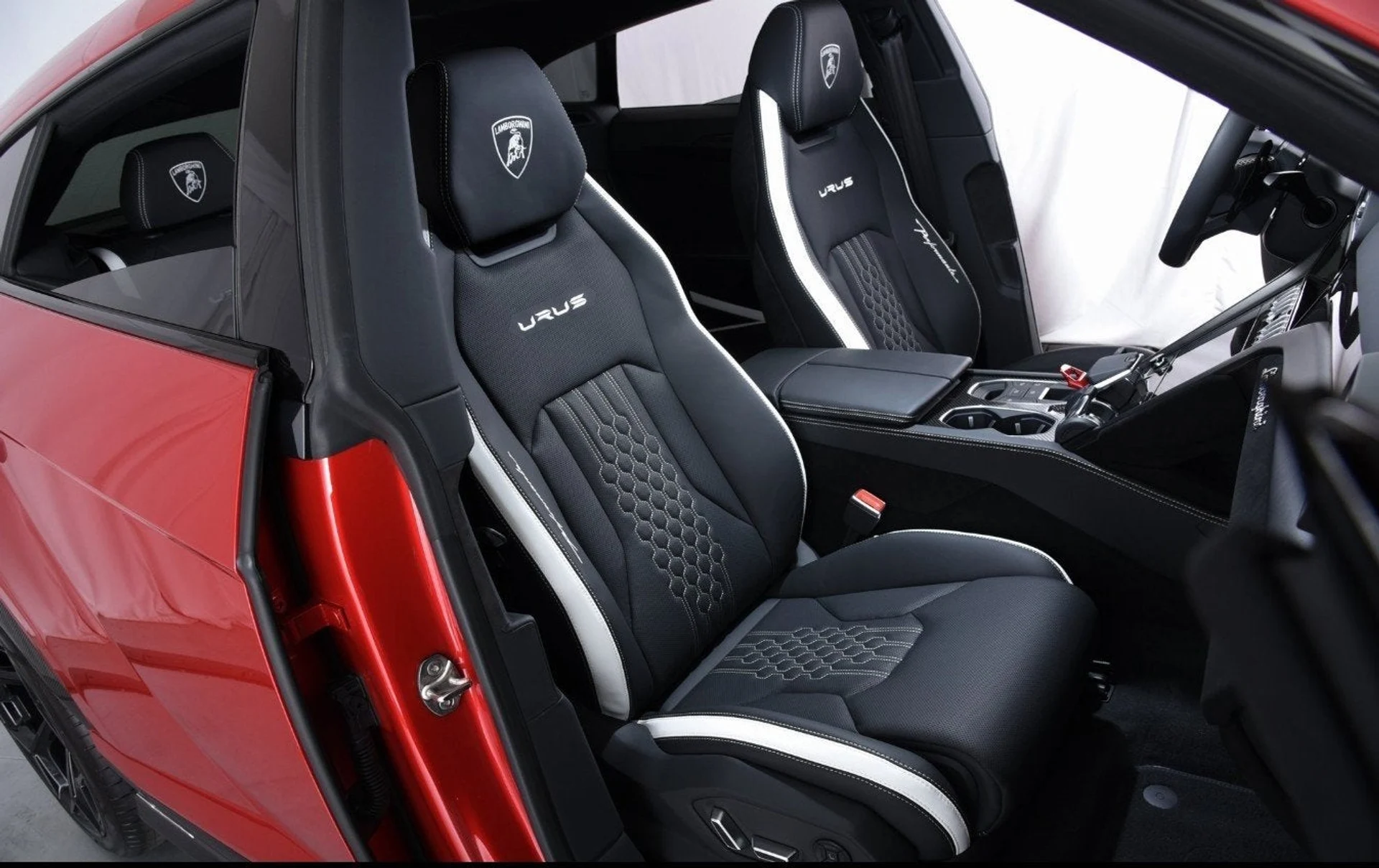 mph013_658560909_14_d04e379db1