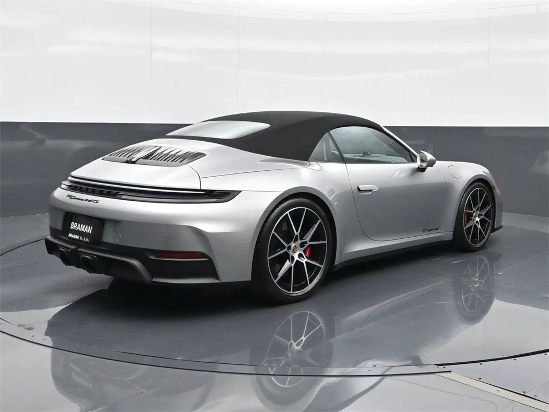 mph013_660883551_8636ae4a7541869cfd6c608e4d3da469_638b0613f6