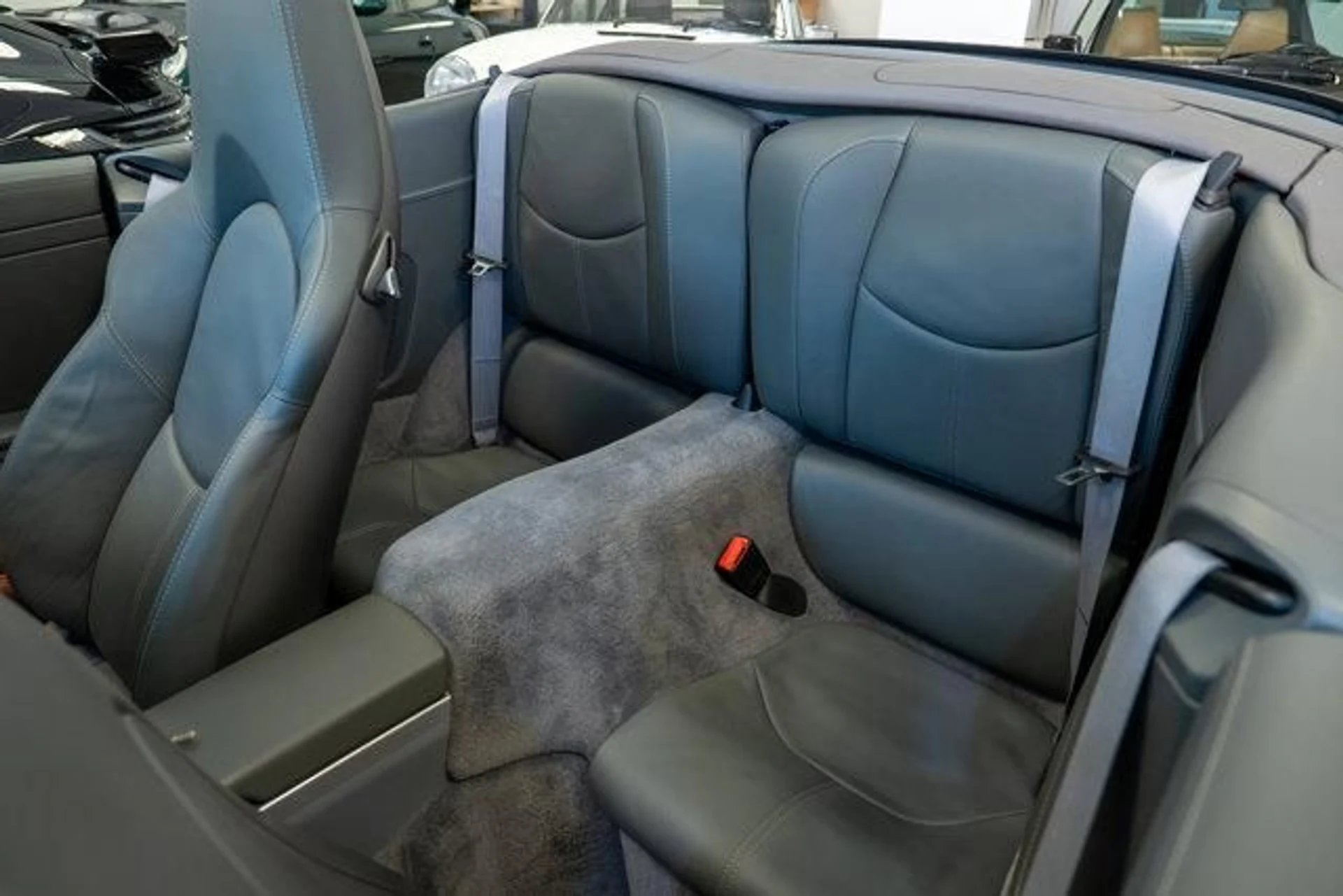 mph013_66307065_fnq5c_Gil7_If_R_Tc_BS_Bi_To_UQ_Saho_b7596dd93a