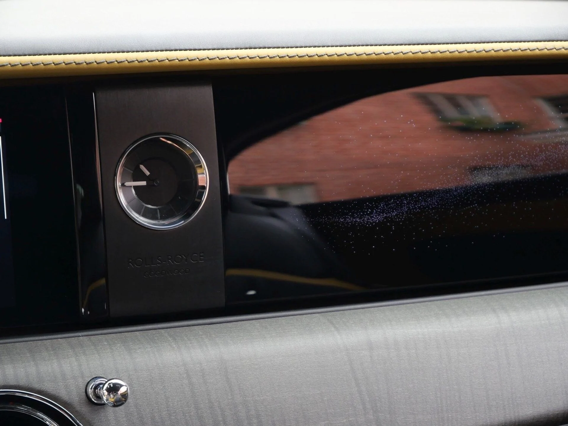 mph013_669471321_aab8d11d03714136c9f07aed71df71a7x_4e43a07c70