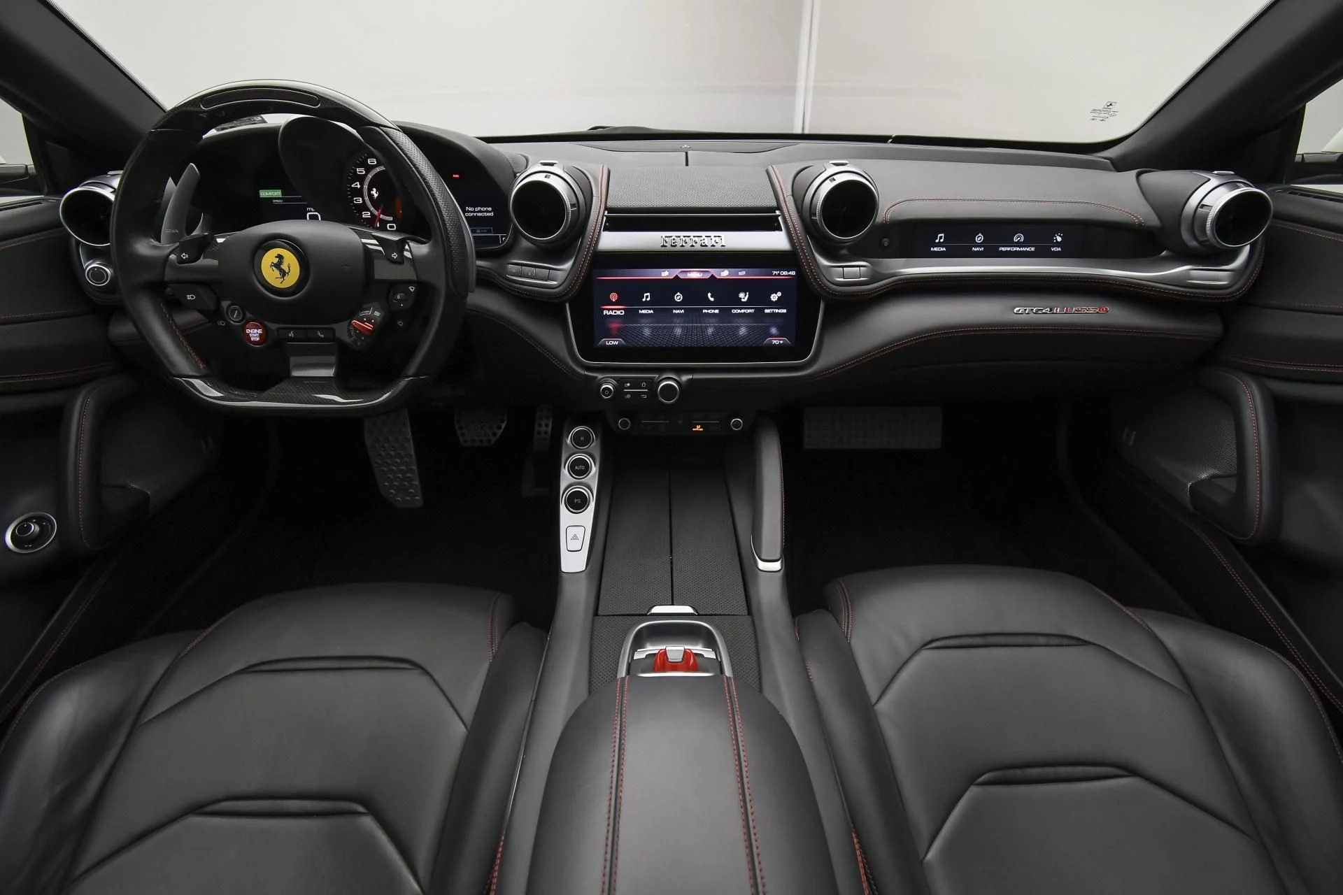 mph013_6708562_Used_2019_Ferrari_GTC_4_Lusso_V12_1744877865_d51b630c44