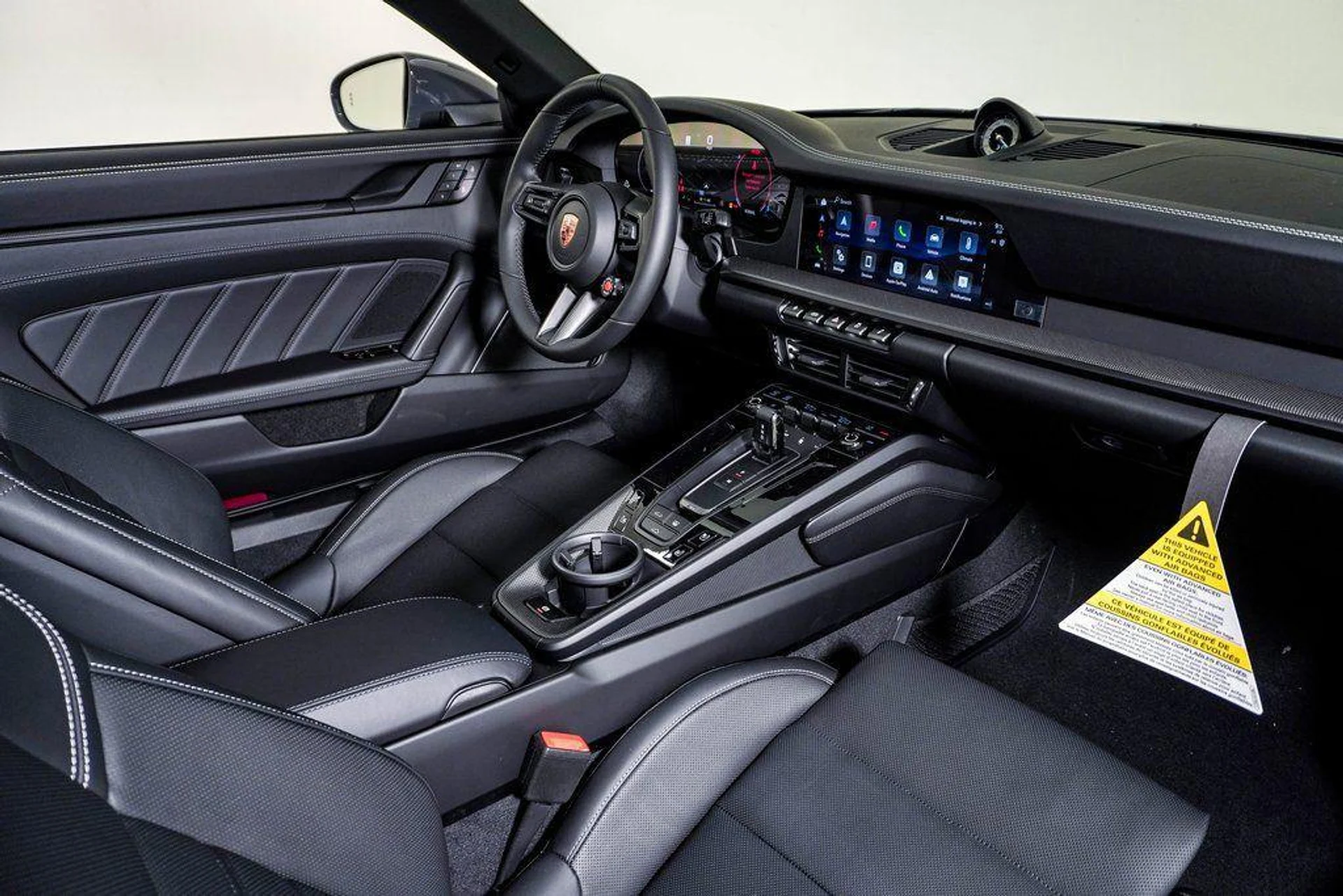 mph013_671429282_c_YLO_2_OV_Xv_Xyv52t_QD_8r8w_ZQ_32_Uc_a7acec60f3