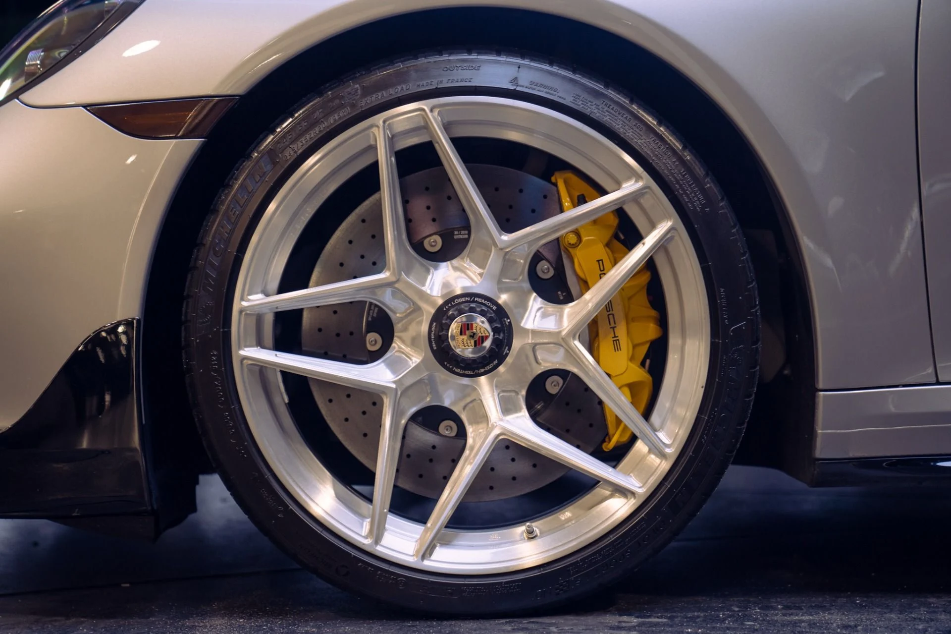 mph013_672245786_Used_2019_Porsche_911_Turbo_S_Forged_Center_Lock_Wheels_1790030302_cc1363f788