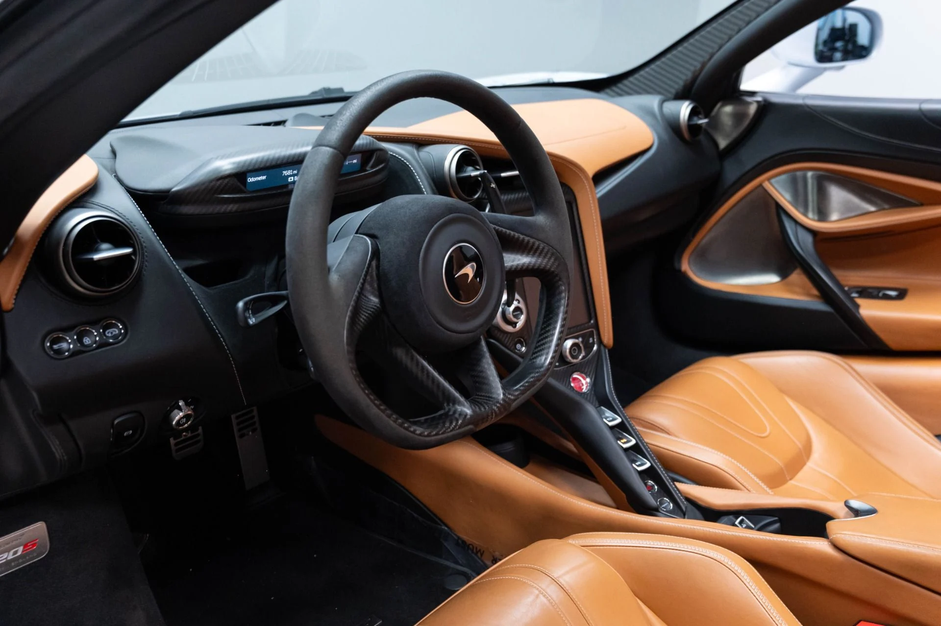 mph013_678121338_Used_2020_Mc_Laren_720_S_Luxury_1783456114_a6201d7cf6