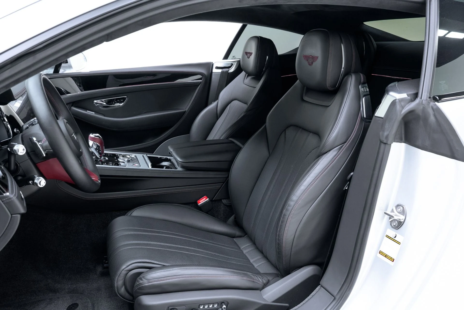 mph013_678758137_Used_2023_Bentley_Continental_GT_V8_1775153286_196268ae7e