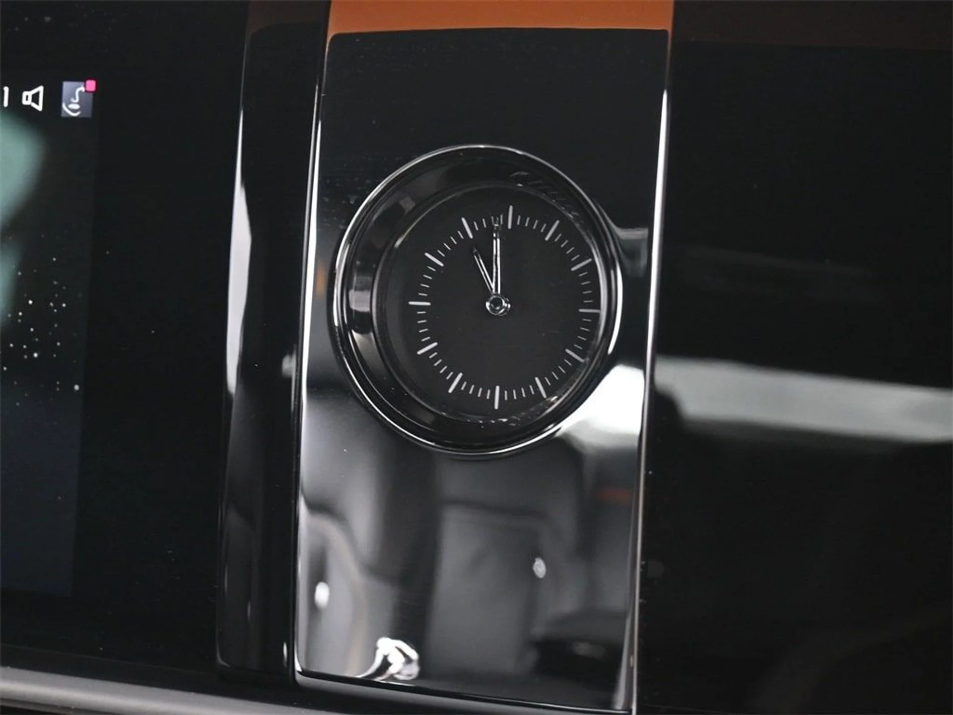 mph013_683429323_a09fa78ae9639d11eeed4c1f60580565x_ea5fa1ebe8