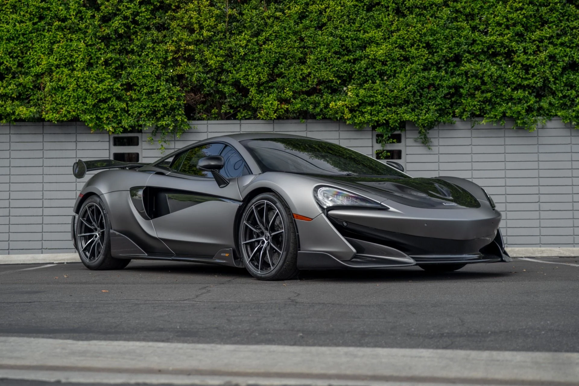 mph013_687156281_Used_2019_Mc_Laren_600_LT_1760376158_0ee321602b