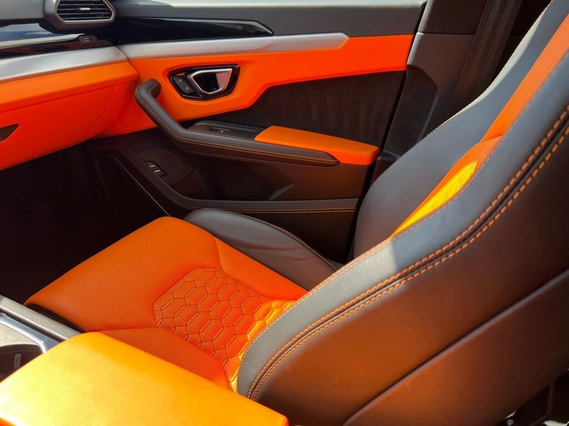 mph013_688166368_c6de820eeb74910a63ed54eca03388dcx_e2f2cd7e21