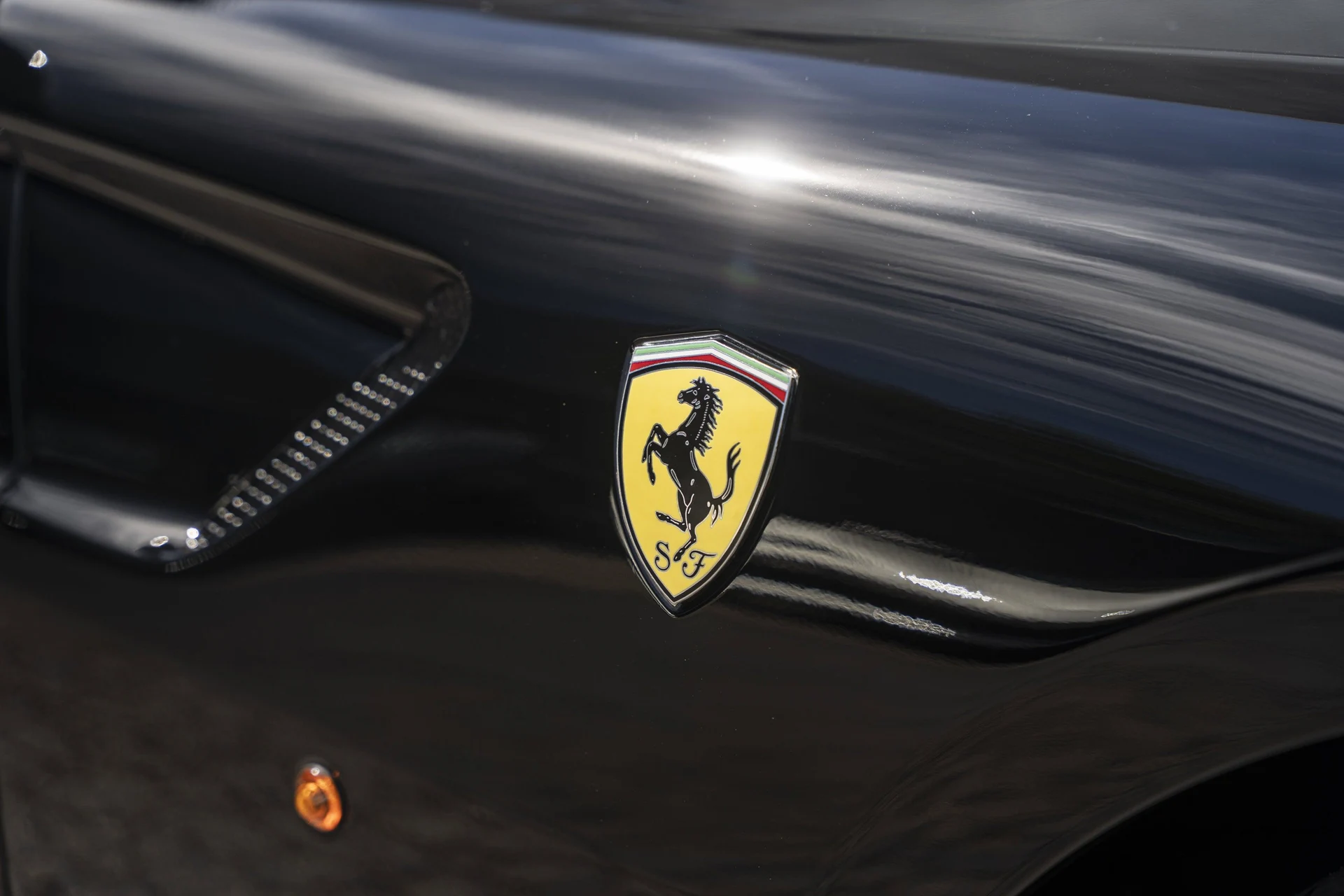 mph013_690018532_ceca0a0f911340d4ad8e01f5027780a8_0efd377e88