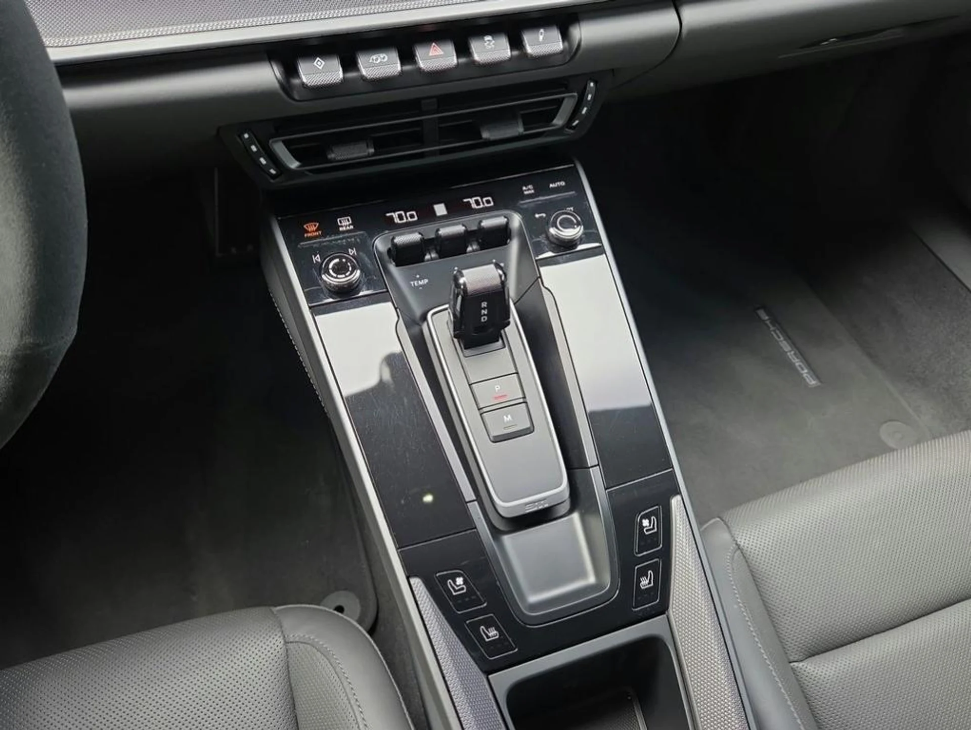 mph013_690273872_ij_G_Zbd_Ta_R7_SW_0fmf_B_Jzc_MZO_Do_3af90be28f