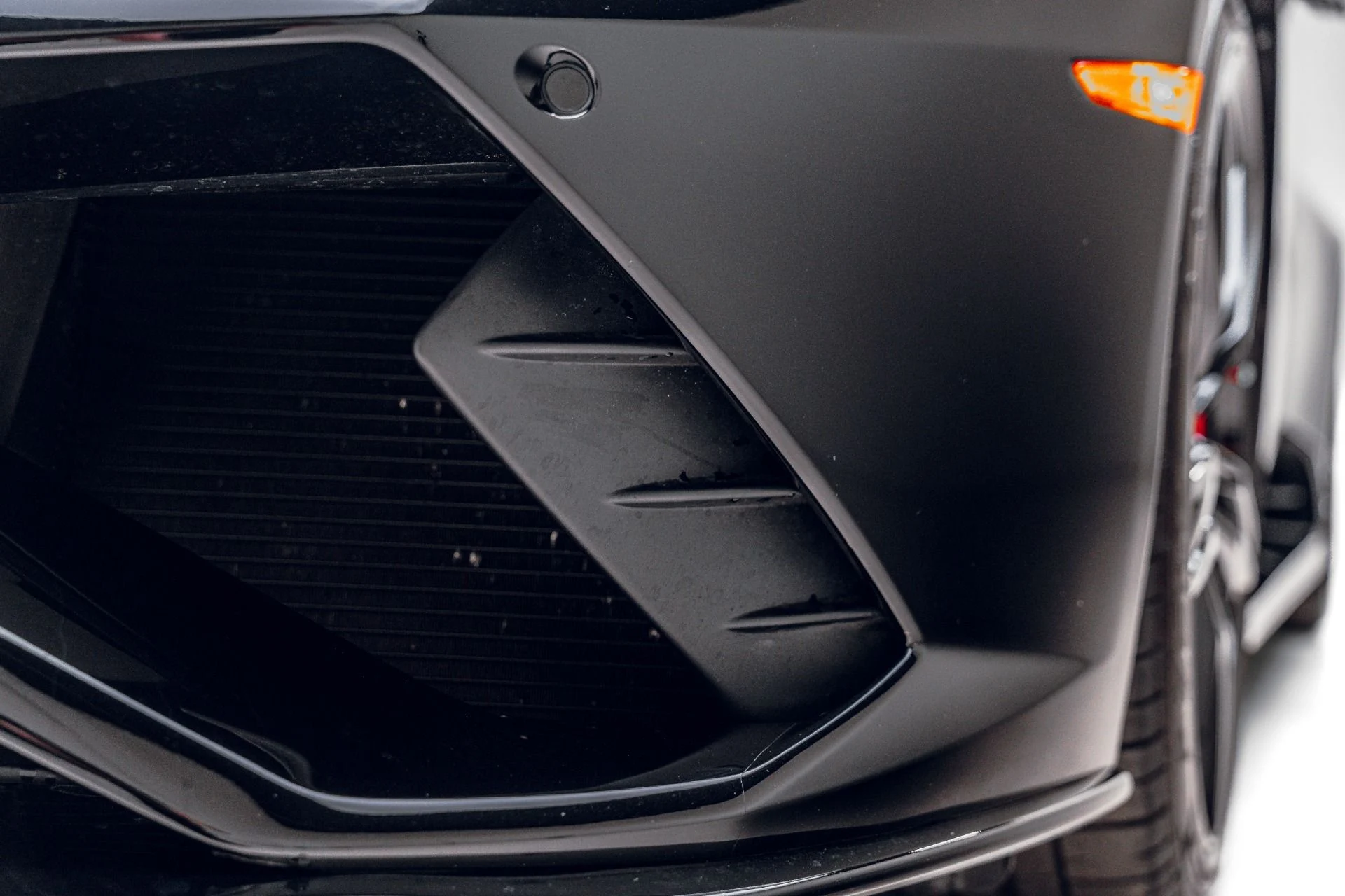 mph013_692087217_Used_2021_Lamborghini_Huracan_EVO_1782507500_1d21373a67