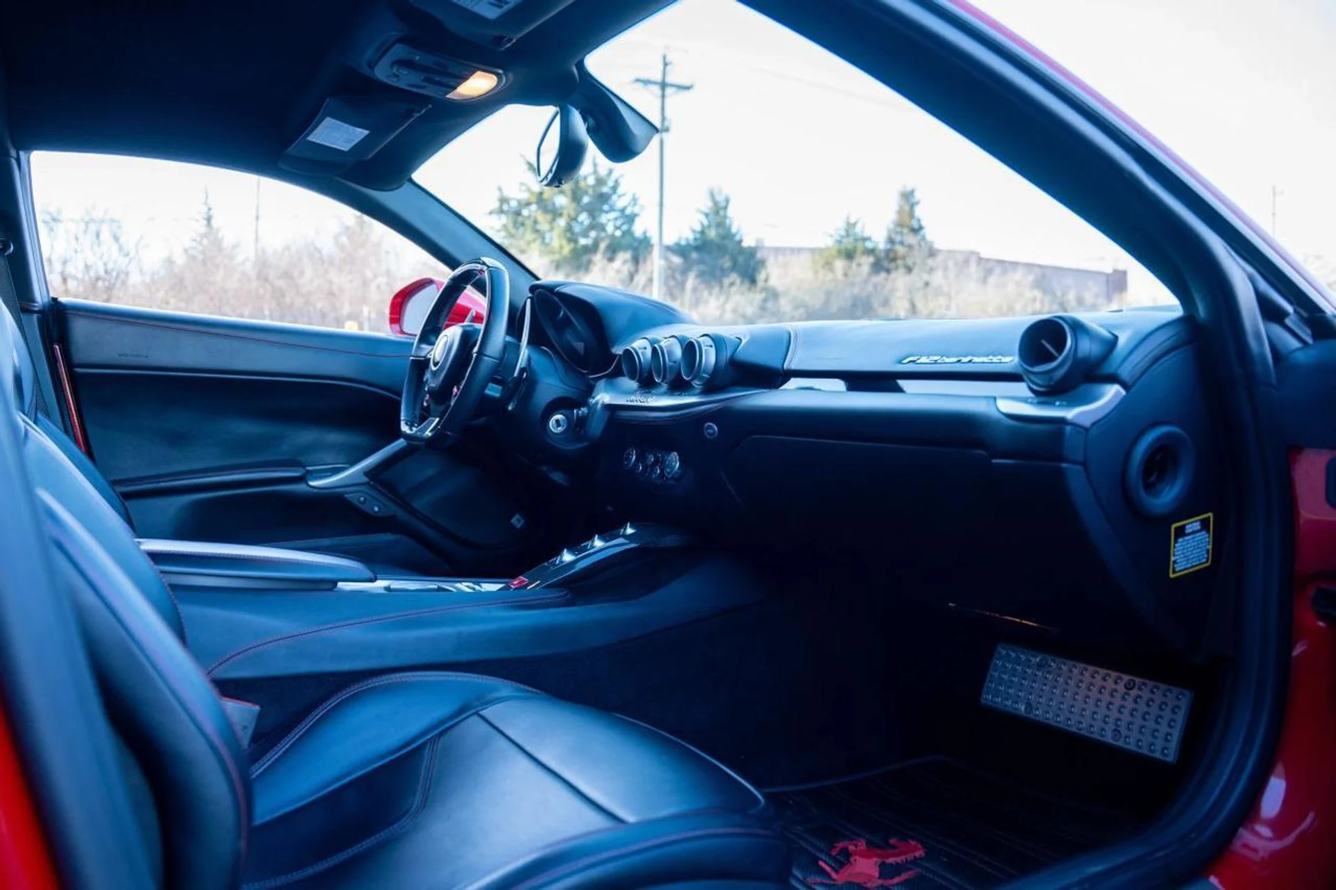 mph013_695619800_debec1db00f39f7673d348e7ff7fe104_06ad9355e0