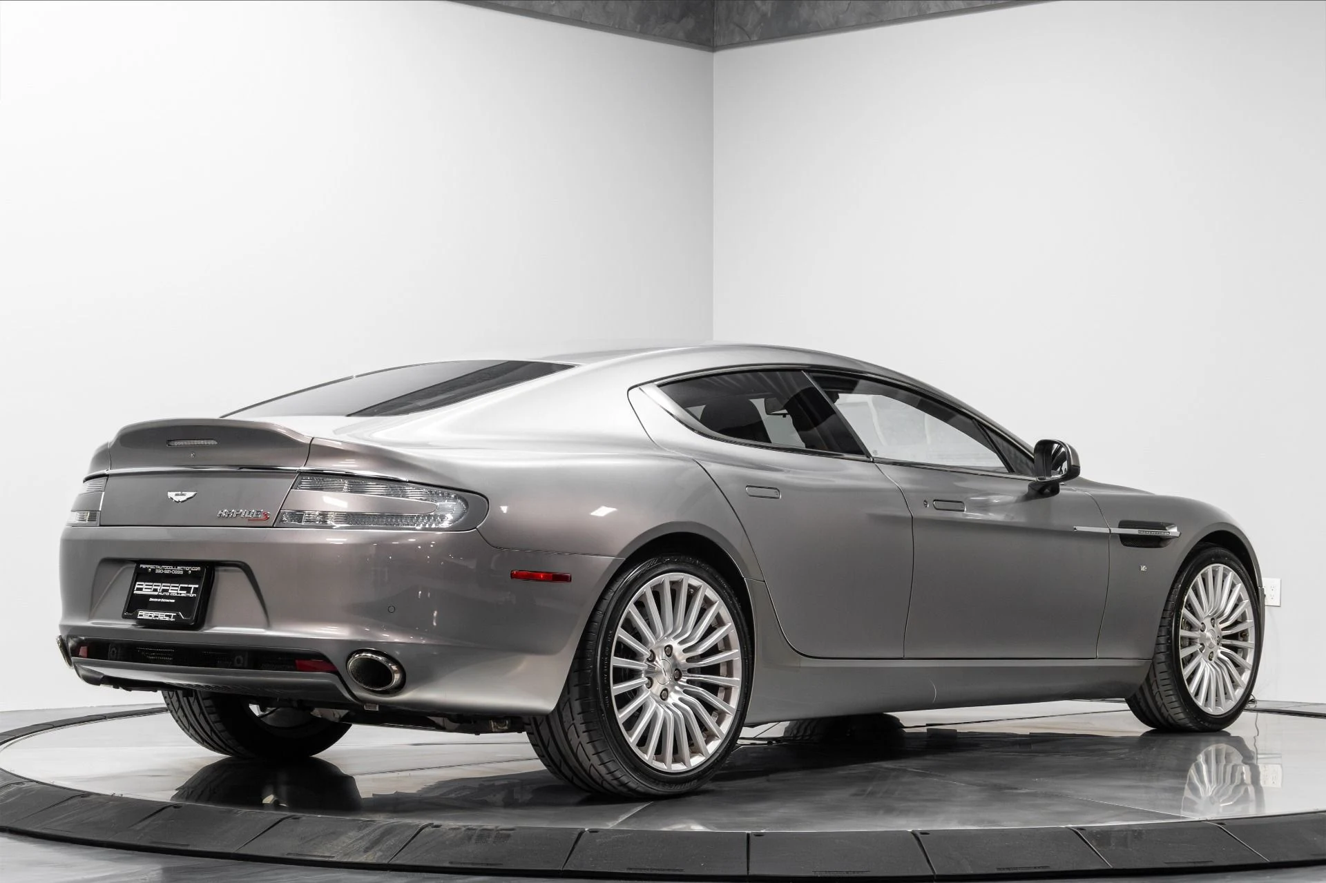 mph013_699473298_Used_2016_Aston_Martin_Rapide_S_1767648441_4eb1381ac2
