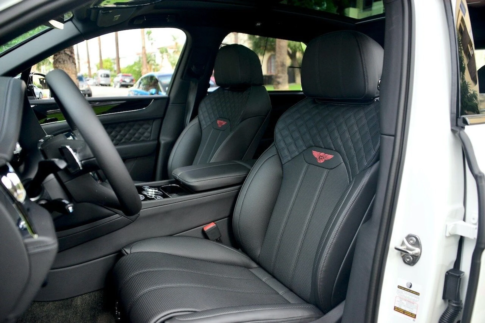 mph013_702102411_c834a5ee8e54d976583e67f88edfb669x_dd3fe08815