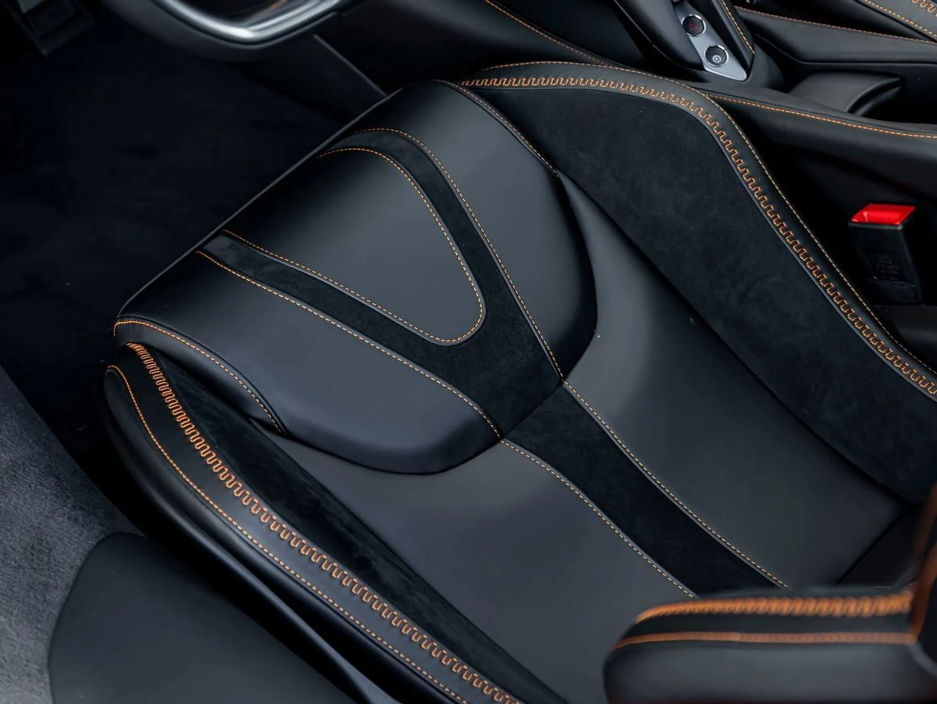 mph013_705801989_14_d1fcb09537