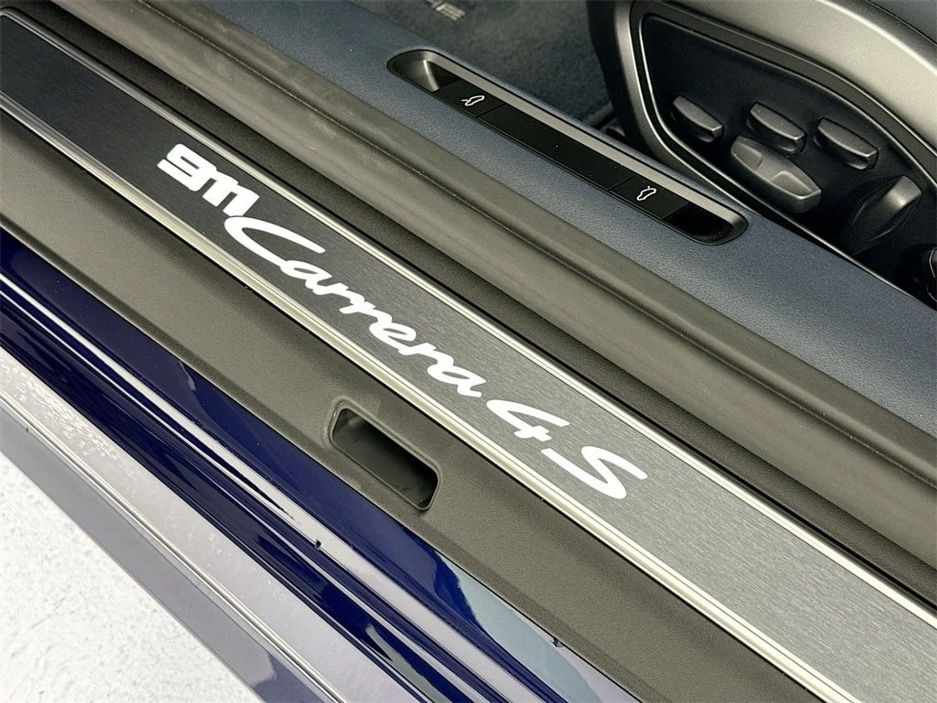 mph013_706939215_2ea69420f8ce2efb3acd61ea410cb2f3x_b8cef0892e