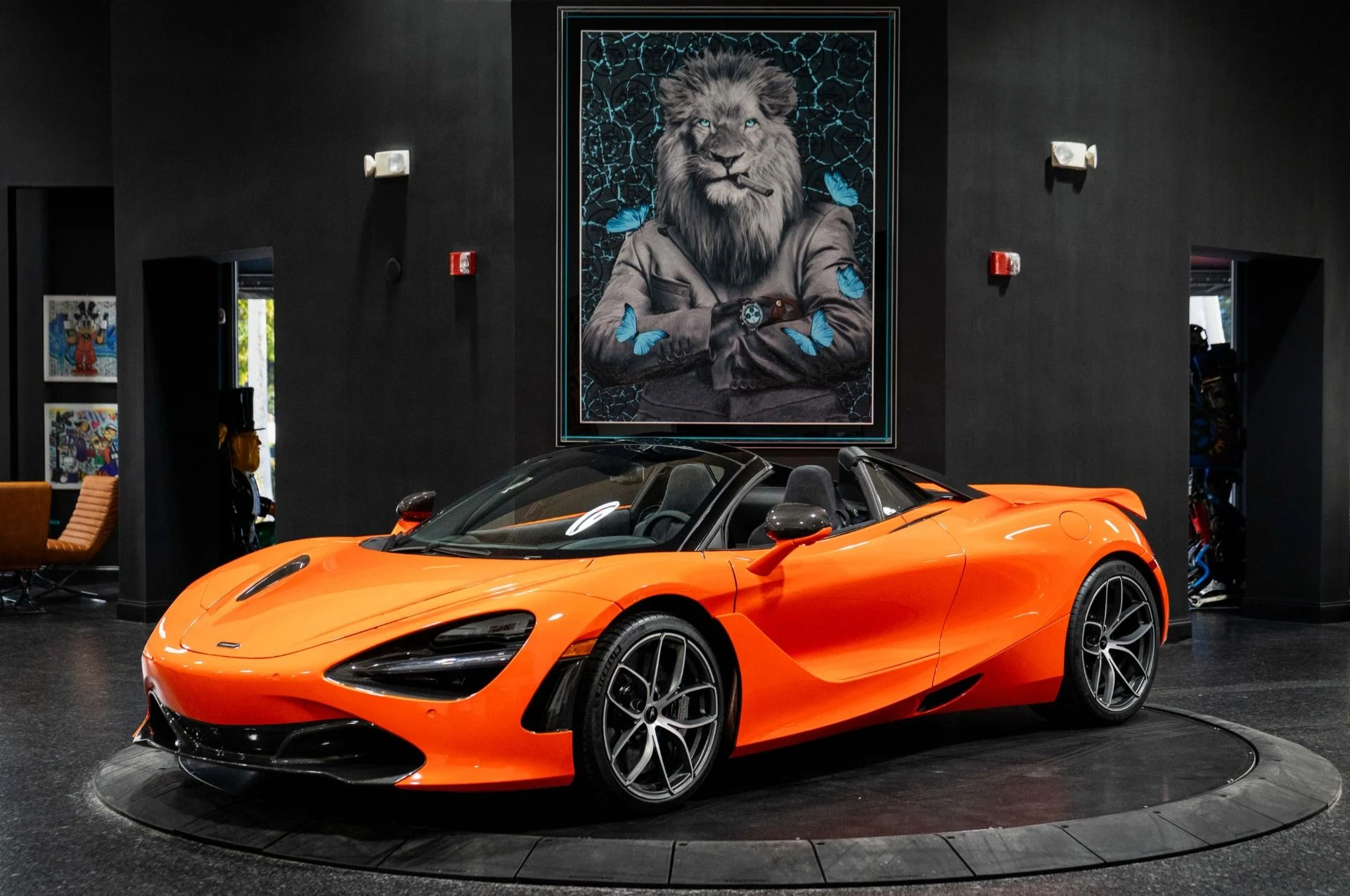 mph013_70753130_Used_2019_Mc_Laren_720_S_Spider_1767641702_81d36b4fad