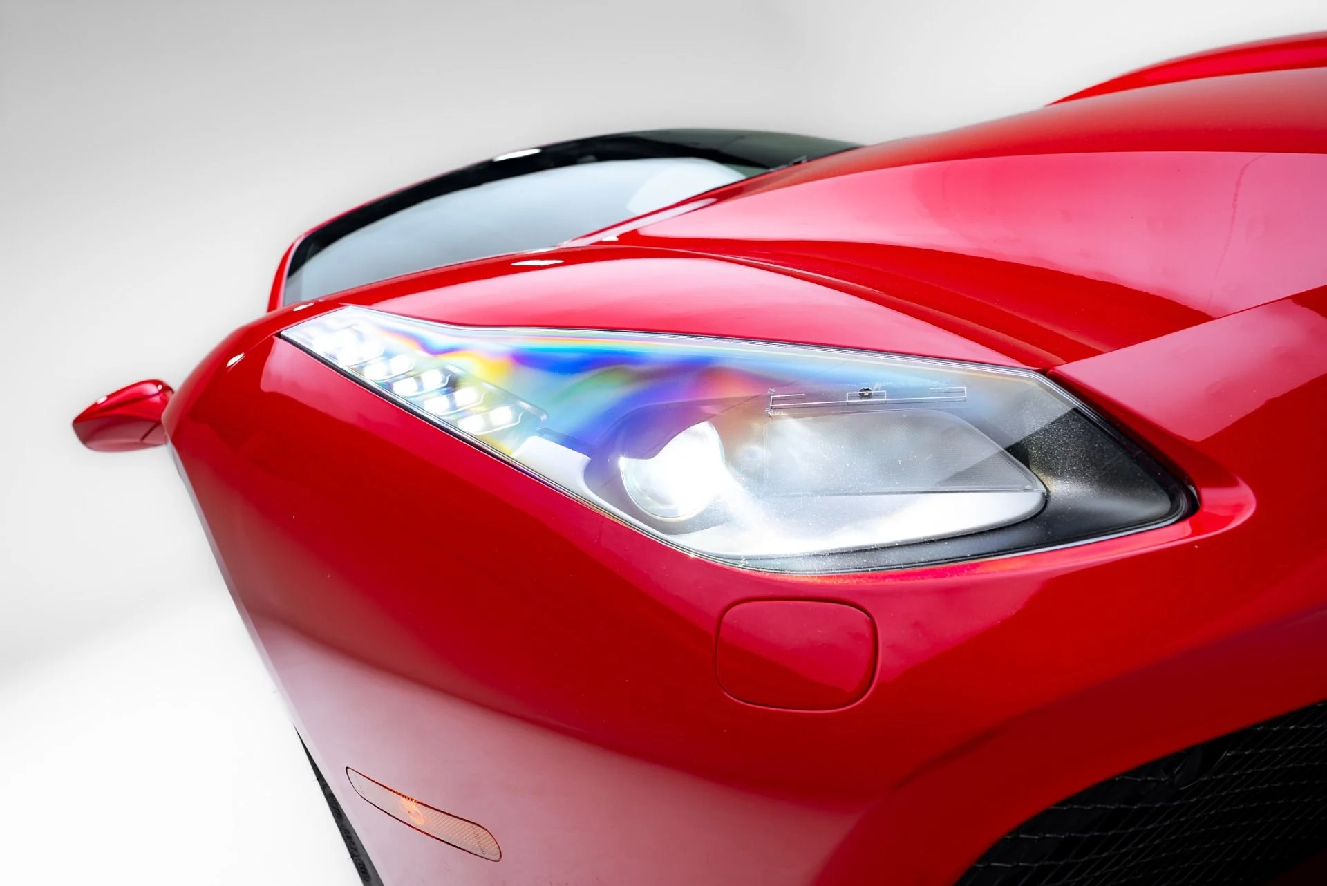 mph013_71083046_Used_2018_Ferrari_488_GTB_1776815773_ffb4ef0099