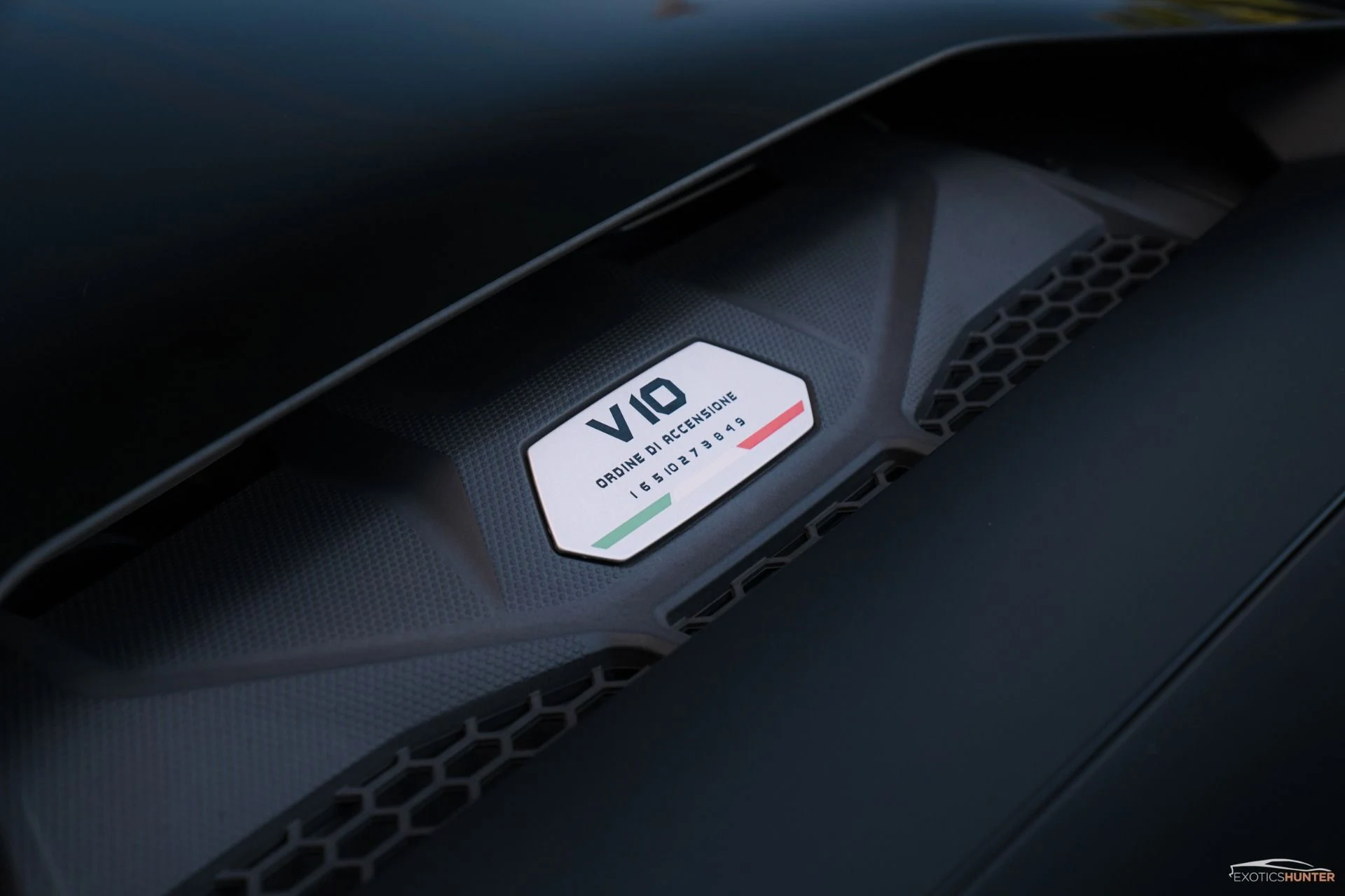 mph013_7133063_Used_2020_Lamborghini_Huracan_EVO_in_Nero_Helena_w_FULL_Stealth_PPF_Blue_Interior_Vossen_Wheels_1743710386_54152f47a7